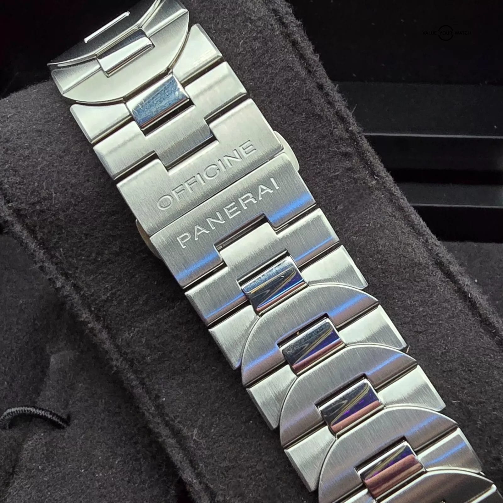 Panerai Luminor Marina in 1950 42mm casing on steel bracelet! ref. PAM00977 977 - Image 9