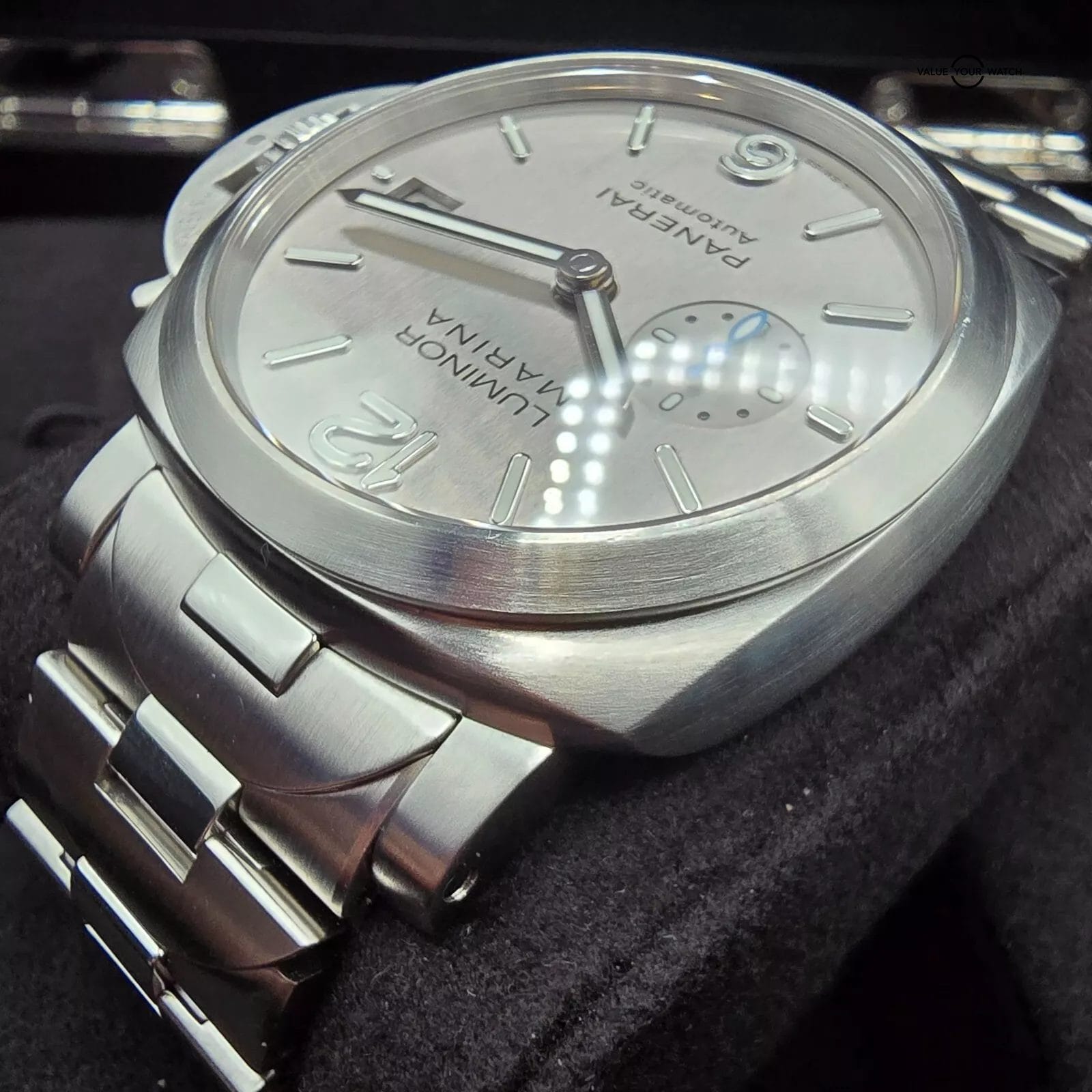 Panerai Luminor Marina in 1950 42mm casing on steel bracelet! ref. PAM00977 977 - Image 11