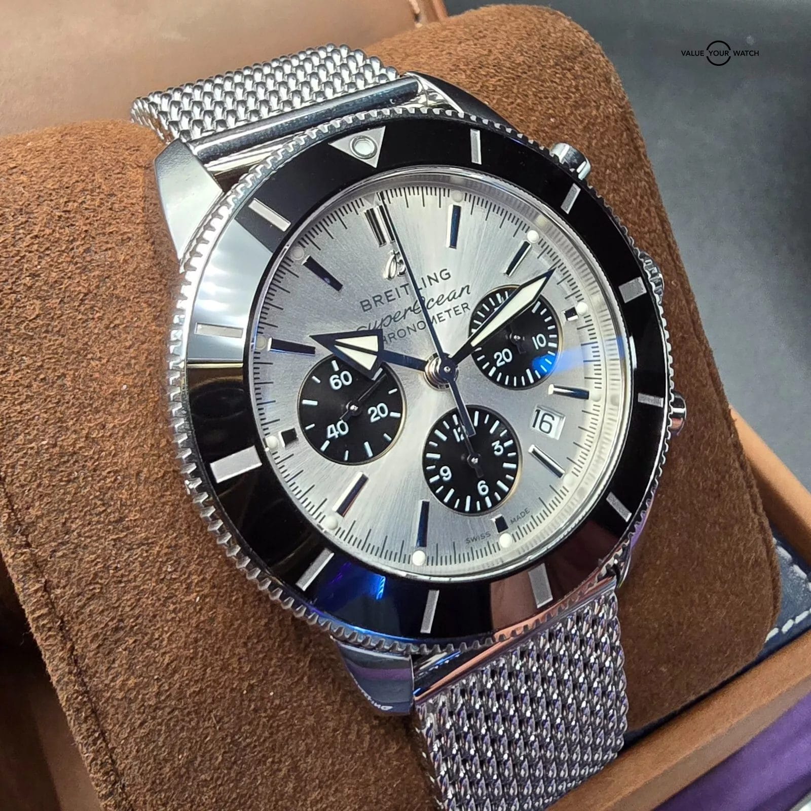 Breitling Superocean Heritage Chronograph Silver Dial on Bracelet, full set 2019 - Image 3