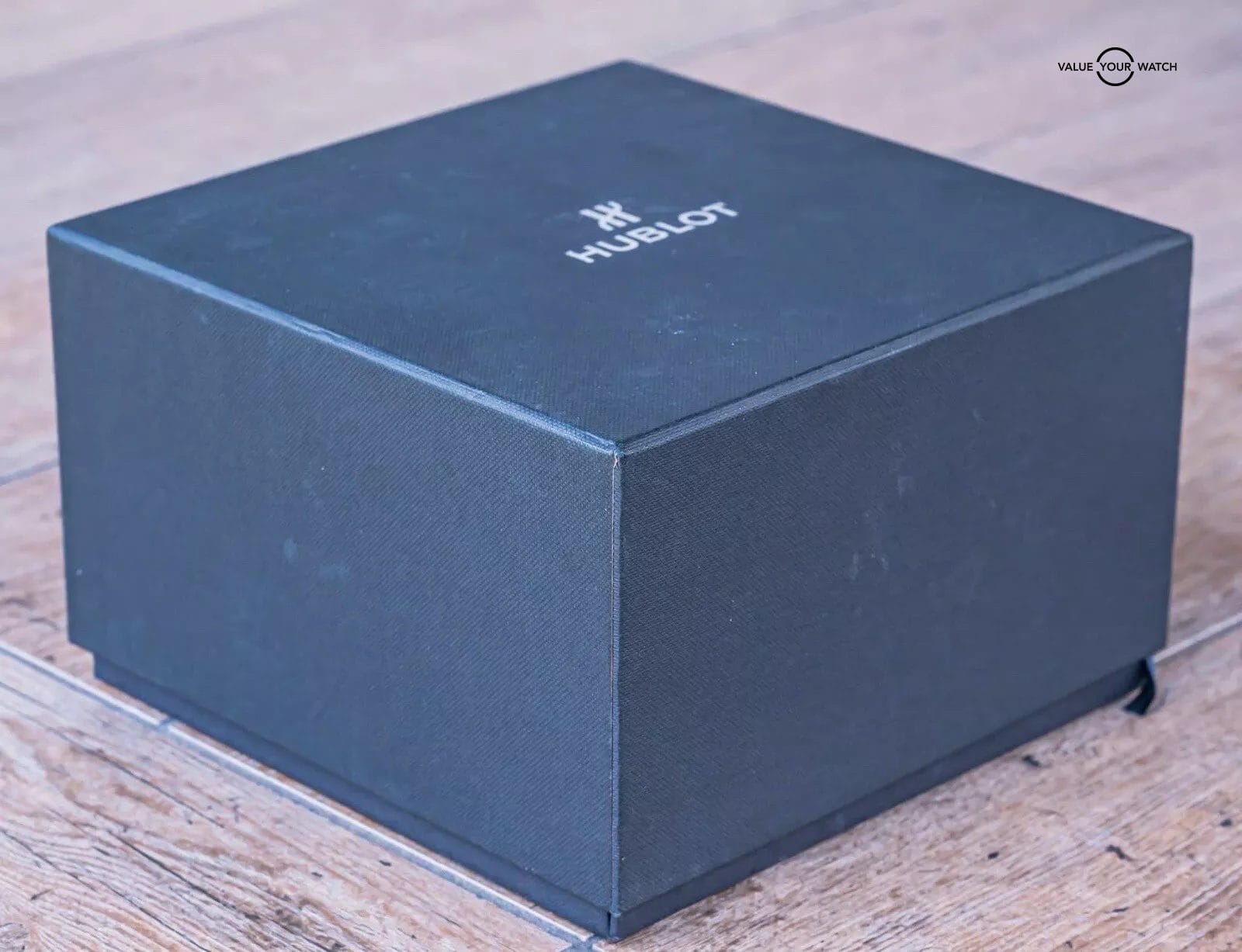 Hublot Classic Fusion 45 Titanium Bracelet 2022 Complete Papers 510.NX.1170.NX - Image 6