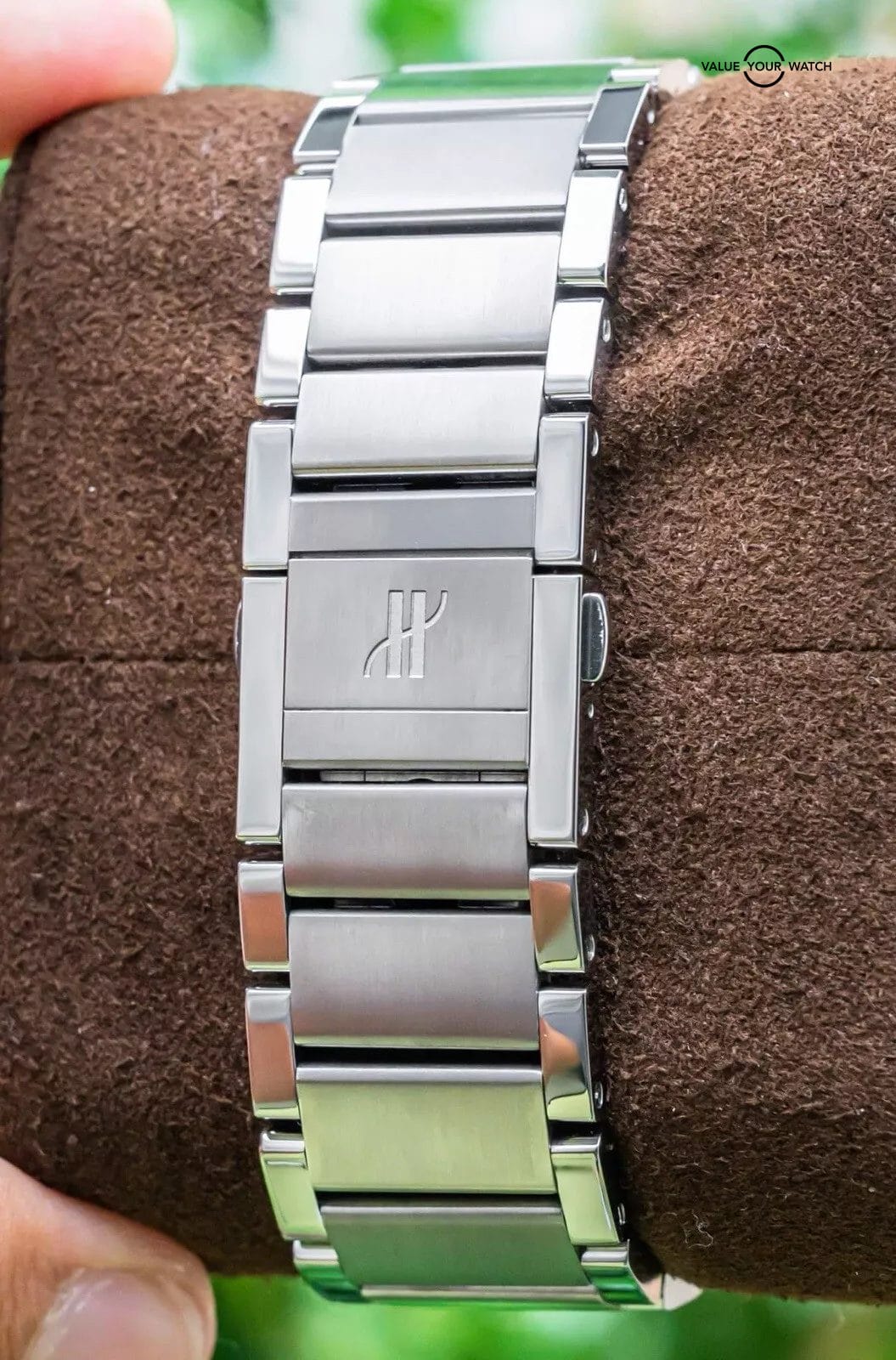Hublot Classic Fusion 45 Titanium Bracelet 2022 Complete Papers 510.NX.1170.NX - Image 10