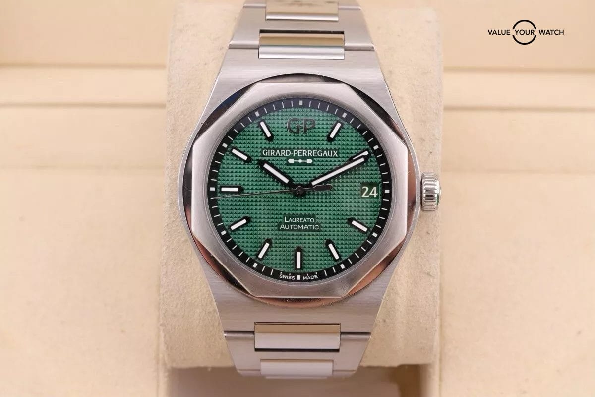 Girard-Perregaux Laureato Green Men's Watch - 81010-11-3153-1CM - Image 8