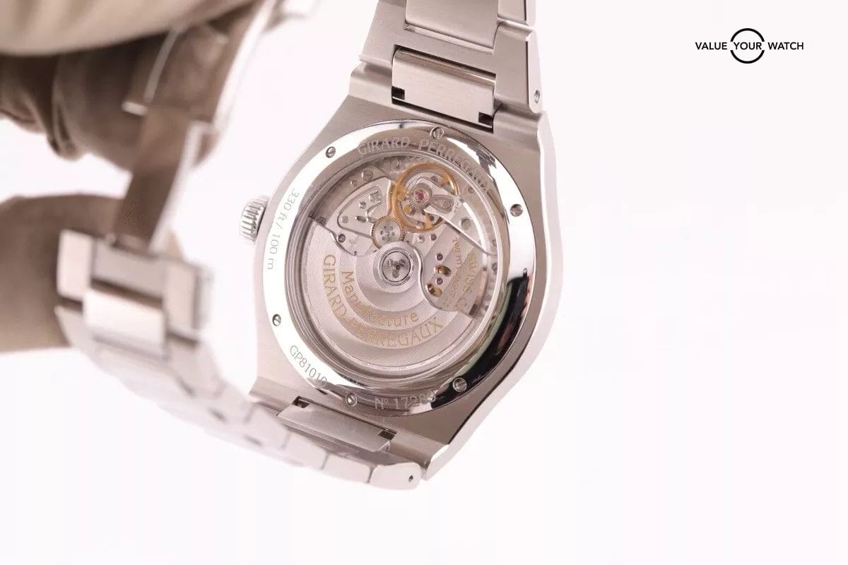 Girard-Perregaux Laureato Green Men's Watch - 81010-11-3153-1CM - Image 9