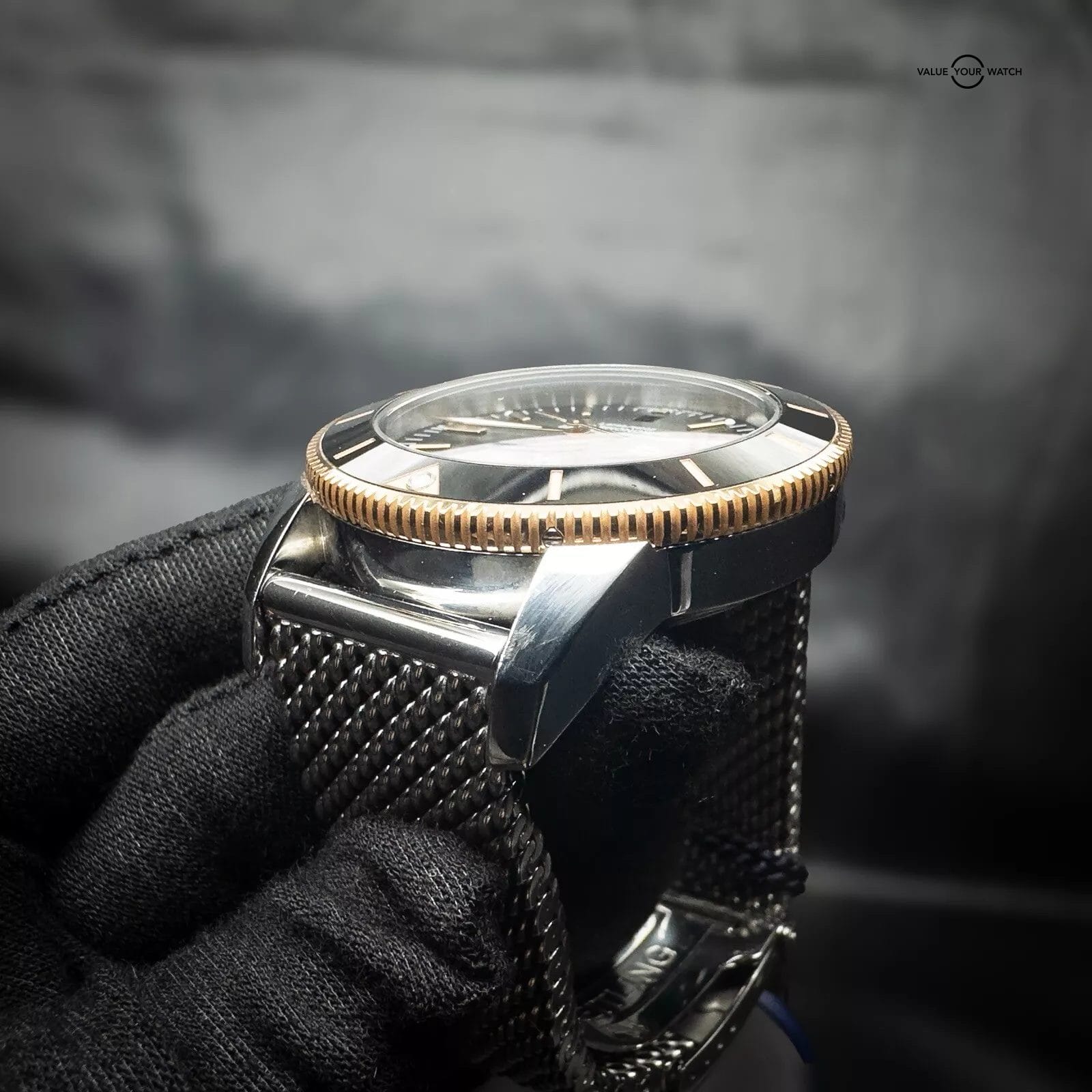 Breitling Superocean Heritage B20 Red Gold 44mm UB2030 Complete Set & Warranty - Image 13