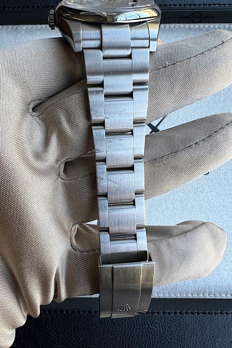 2021 Rolex Oyster Perpetual 124300 Green Dial Box And Papers - Image 5