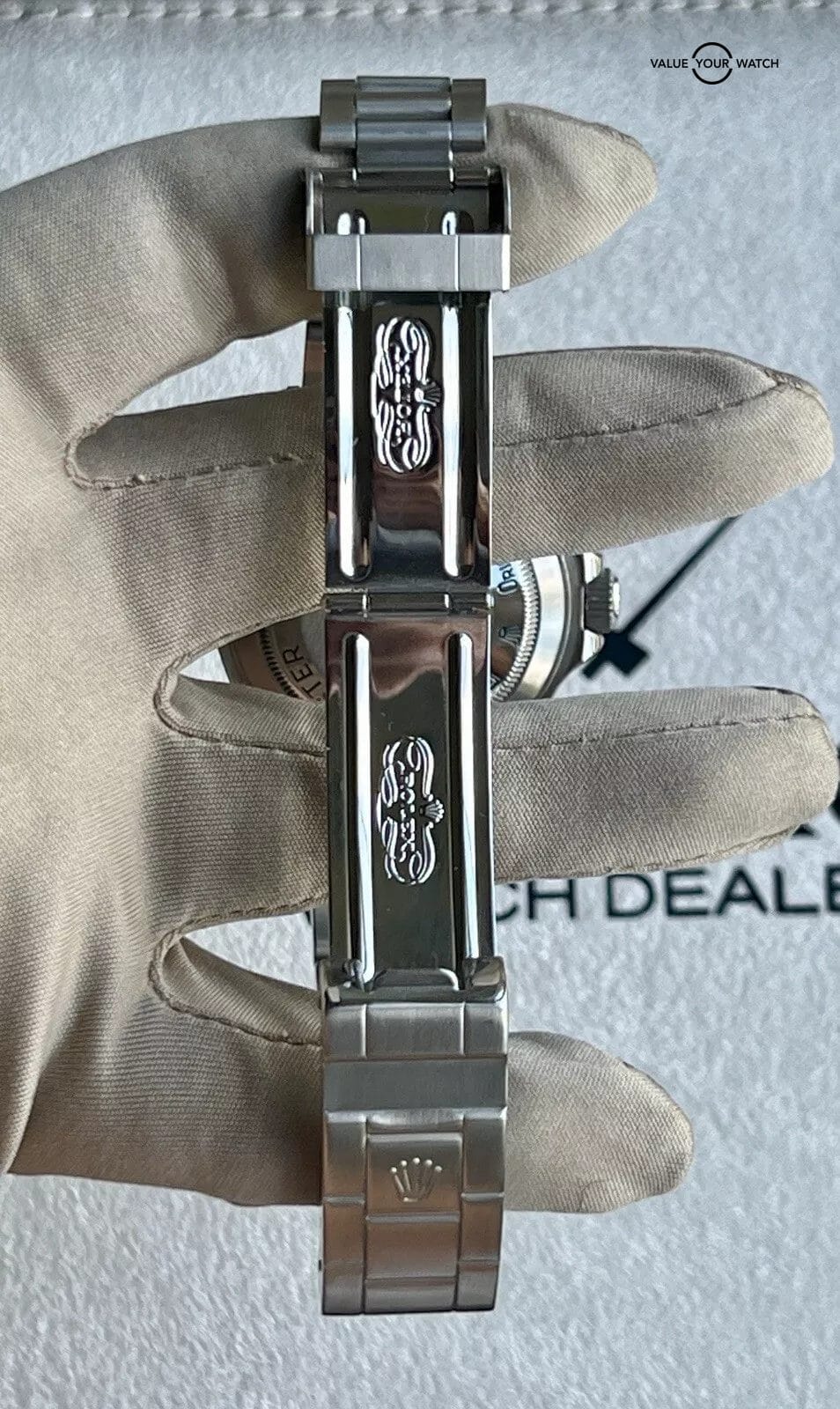 Rolex Sea-Dweller 16600 Oyster Bracelet with Papers - Image 9