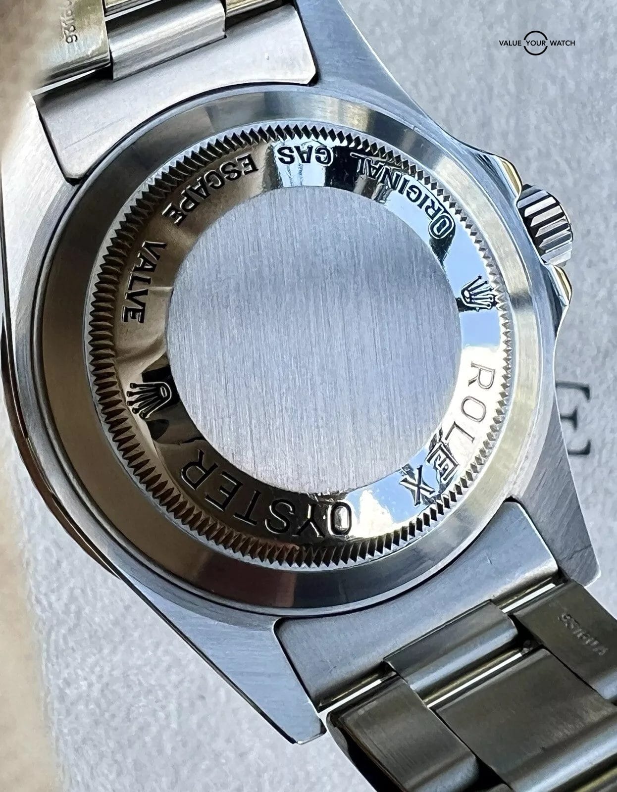 Rolex Sea-Dweller 16600 Oyster Bracelet with Papers - Image 7