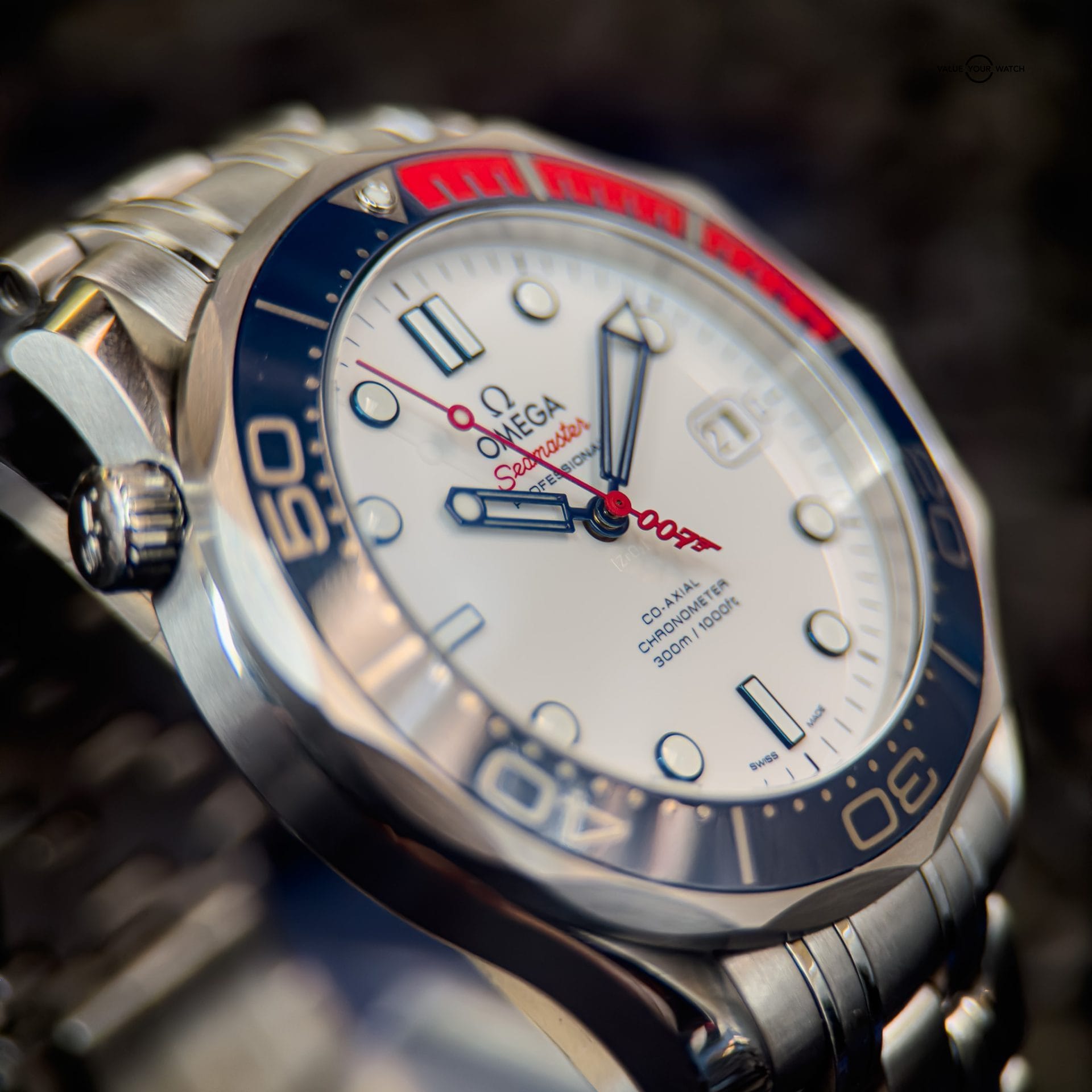 Omega Seamaster Diver 300m James Bond 007 Limited Edition 3 Watch Collectors Set Ref: 212.30.41.20.01.001, 210.22.42.20.01.004, 212.32.41.20.04.001 - Image 10