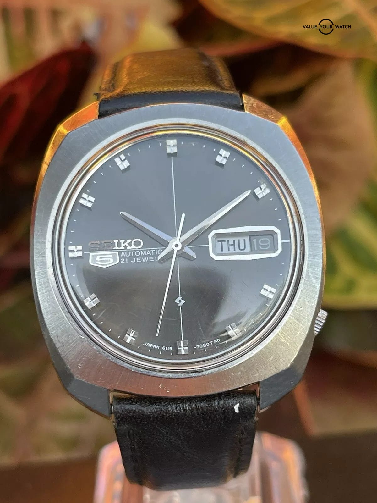 Vintage Seiko 5 Cushion Case 6119-7080 Crosshair Dial Day Date Watch Estate Runs - Image 3