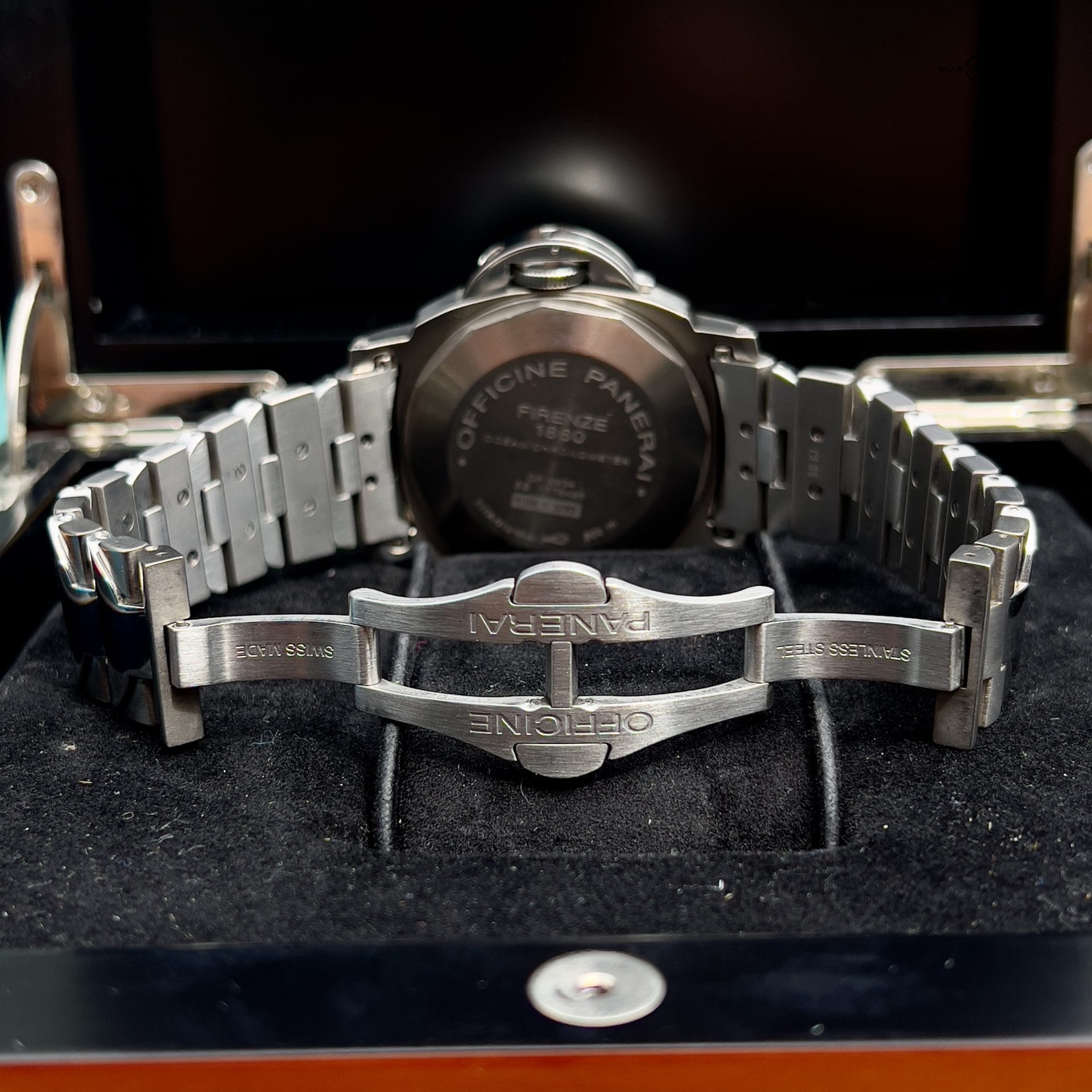 2006 Panerai Luminor GMT 44MM Black Dial Titanium Bracelet (PAM00161) Box & Papers - Image 11