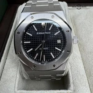 MINT BOX PAPERS Audemars Piguet Royal Oak 39mm Black Dial 15300ST.OO.1220ST.03