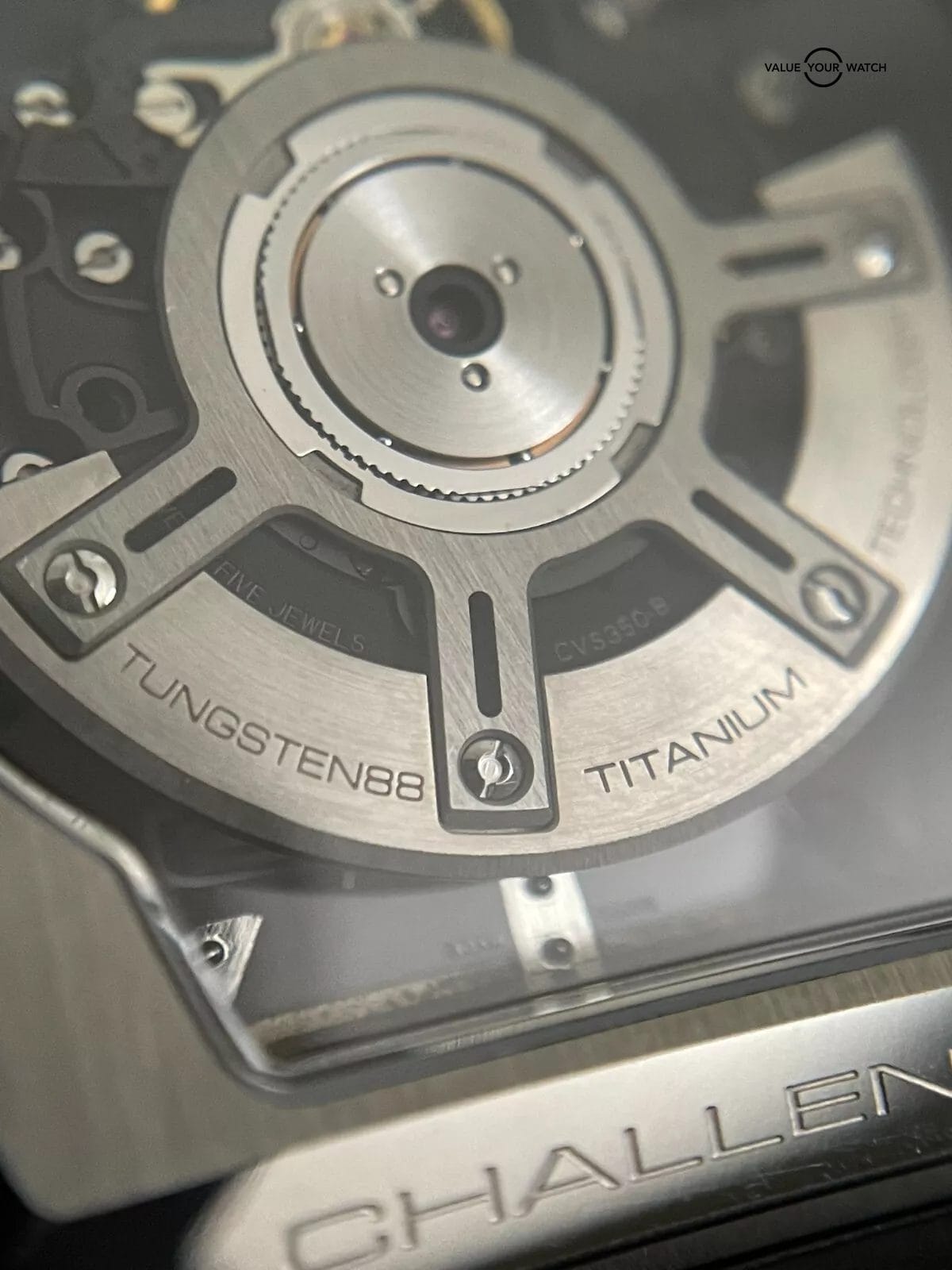 CVSTOS Challenge II Jetliner Steel 41mm - A00101.4102001 – BRAND NEW 2023! - Image 13