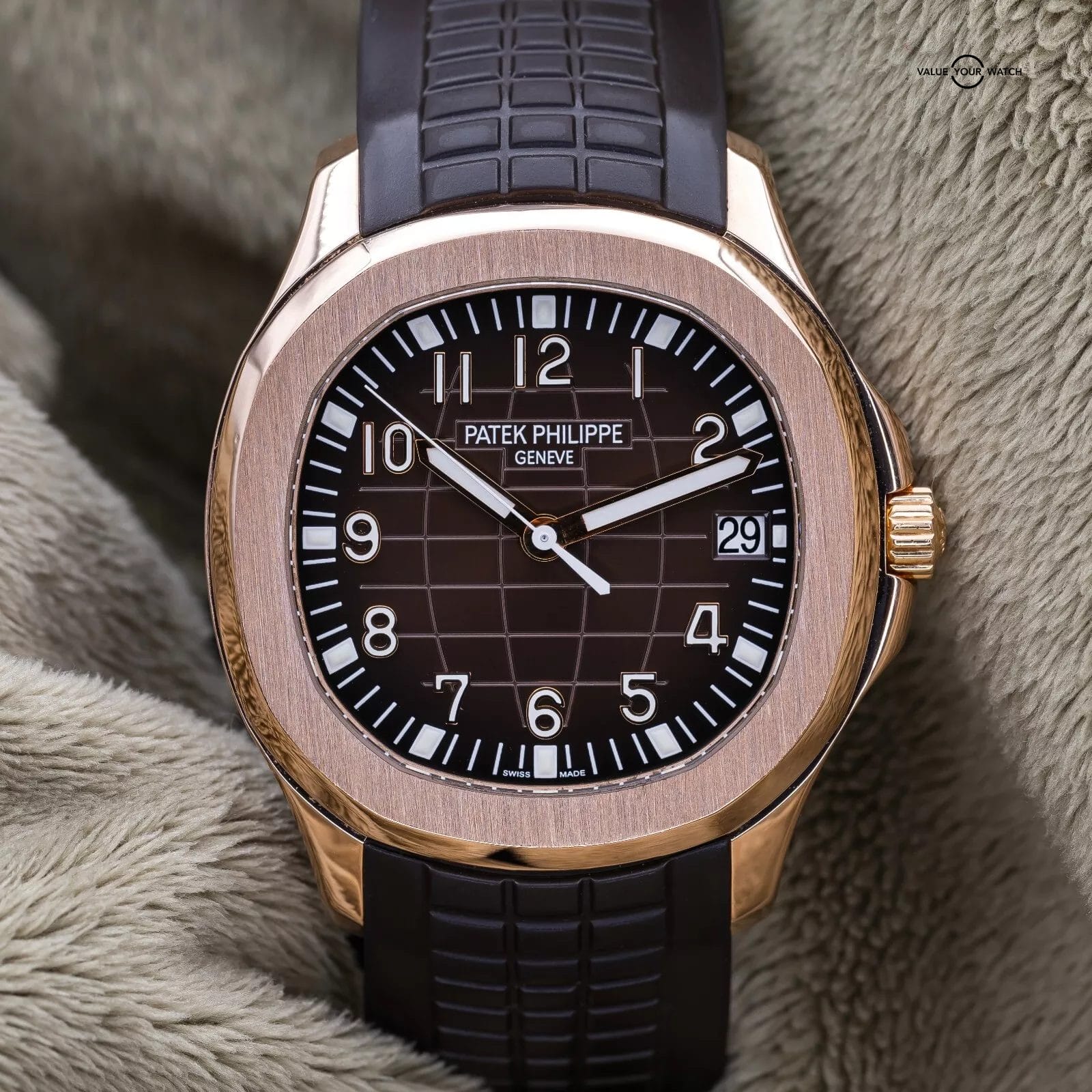 Gold aquanaut sale