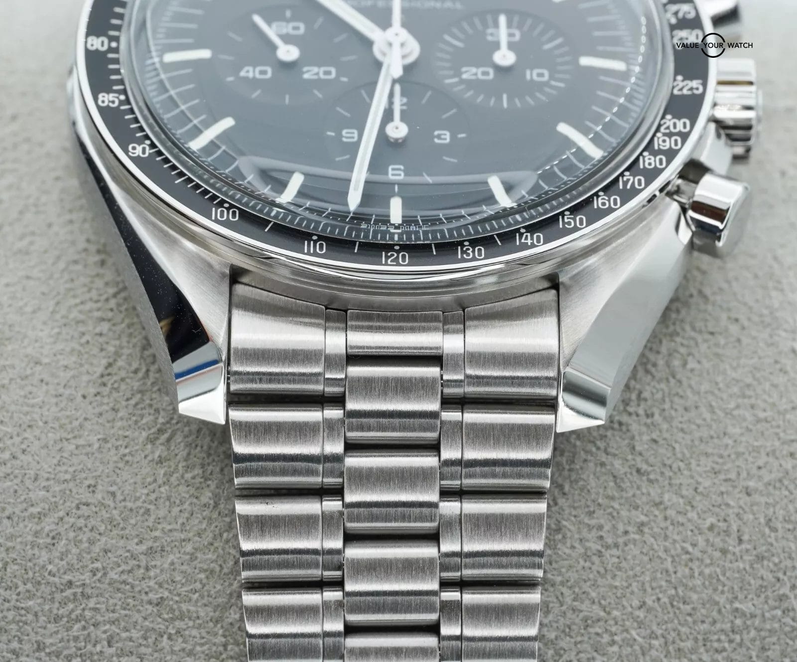 2024 Omega Speedmaster Moonwatch Hesalite 42mm 31.30.42.50.01.001 BOXES/PAPERS! - Image 3