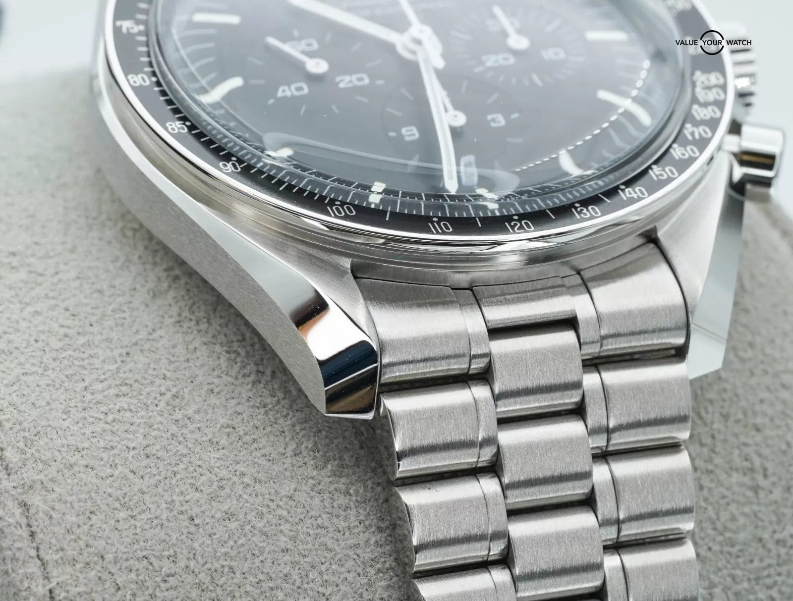 2024 Omega Speedmaster Moonwatch Hesalite 42mm 31.30.42.50.01.001 BOXES/PAPERS! - Image 9