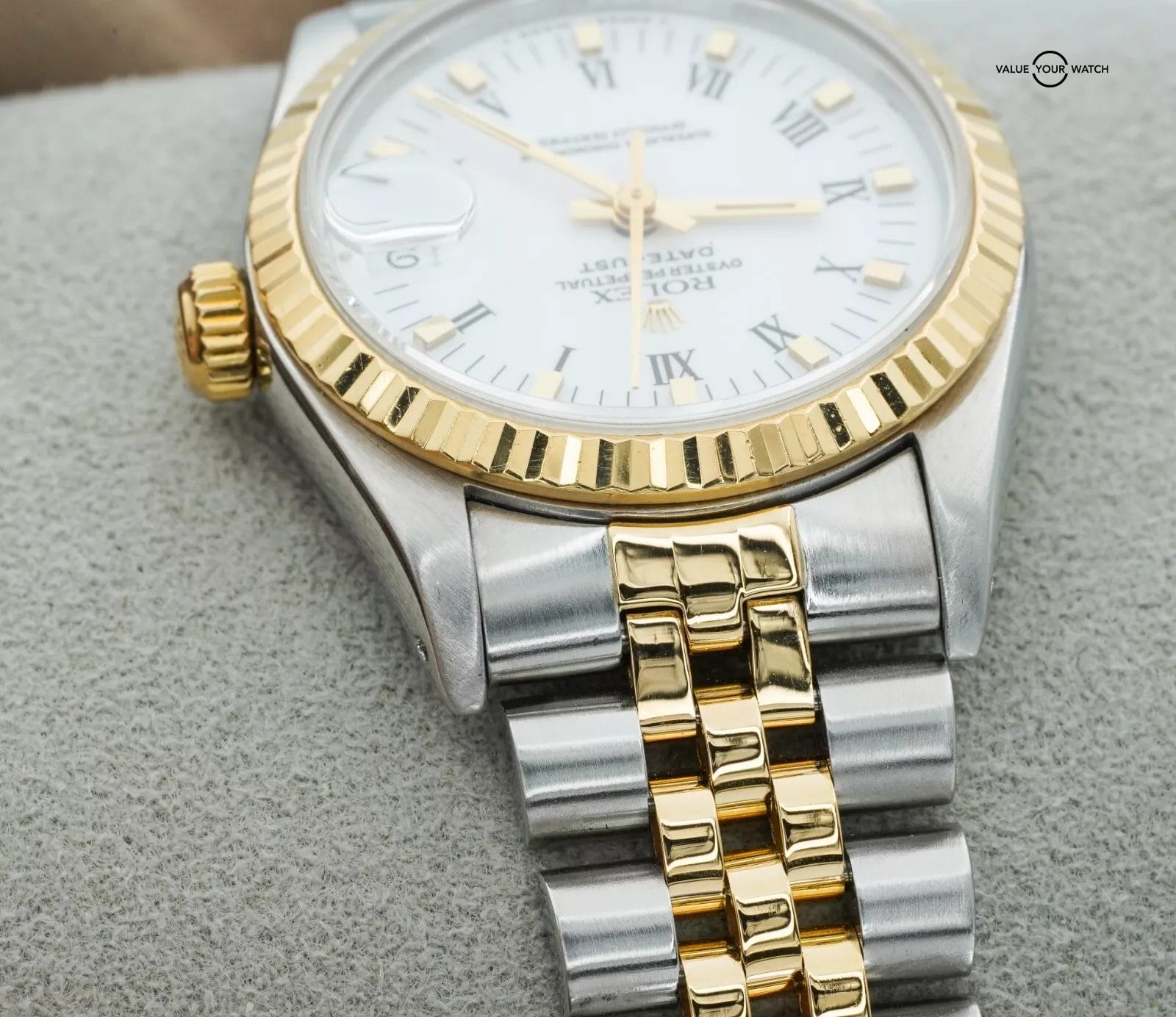 Rolex Datejust 31mm Two Tone Midsize 68273 White Dial with BOXES! - Image 15