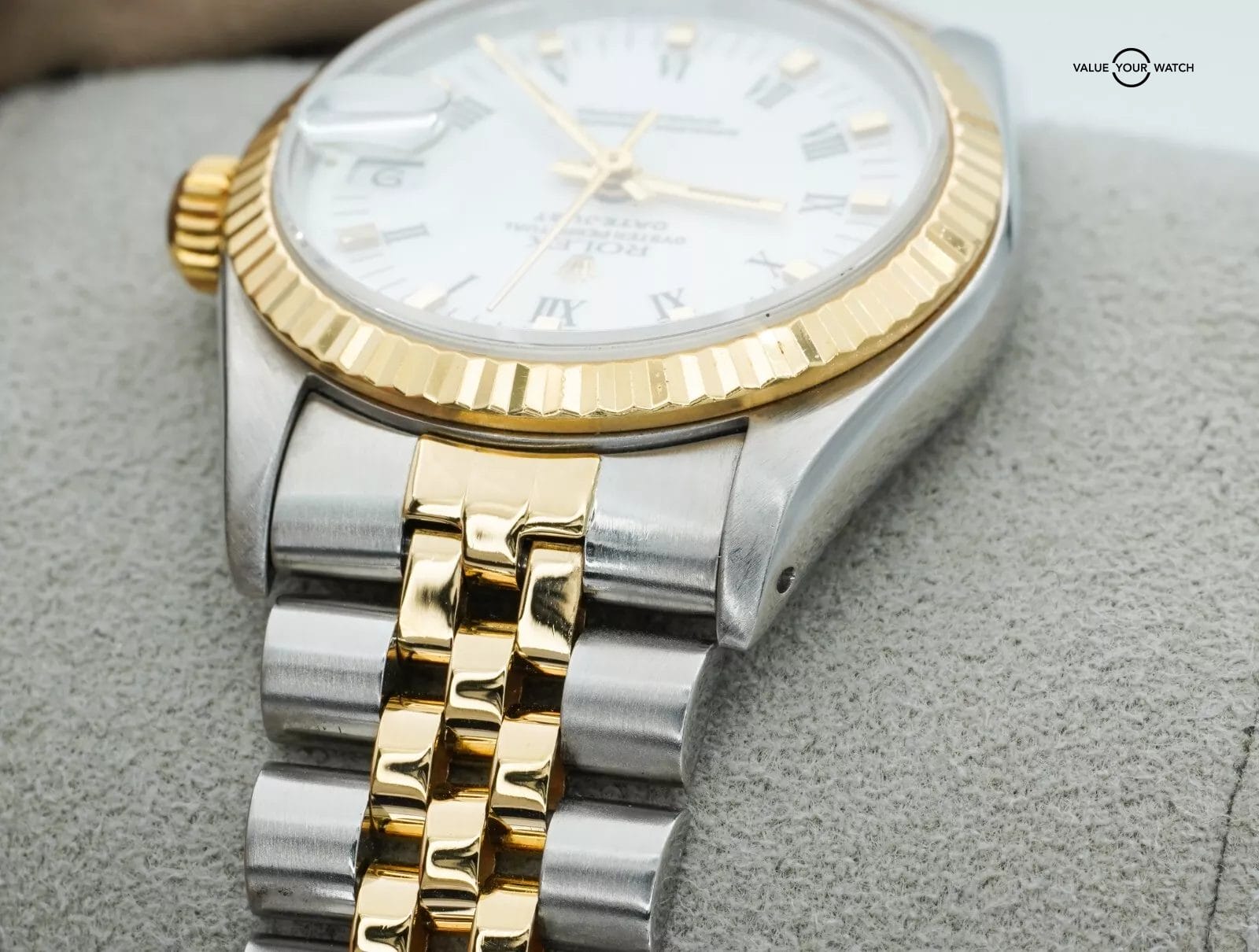 Rolex Datejust 31mm Two Tone Midsize 68273 White Dial with BOXES! - Image 14