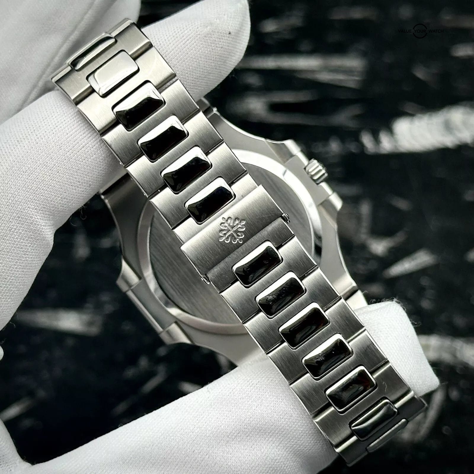 Patek Philippe Nautilus “Jumbo” Commet 3710/1A-001 40mm 2000 Complete Set Steel - Image 8