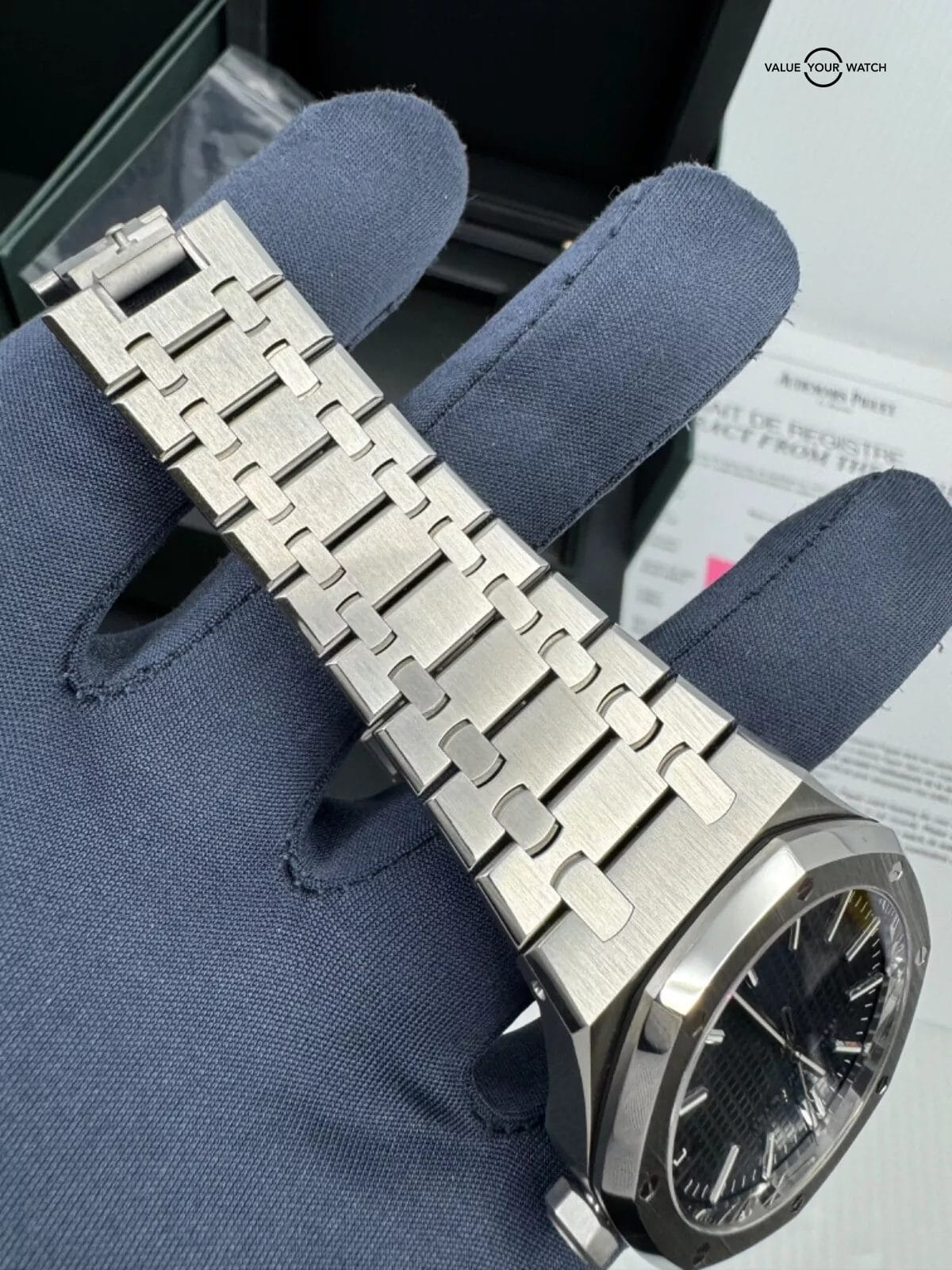 MINT 50th Anniversary Blue Dial with Digital Extracts Box Steel Royal Oak 41mm - Image 6