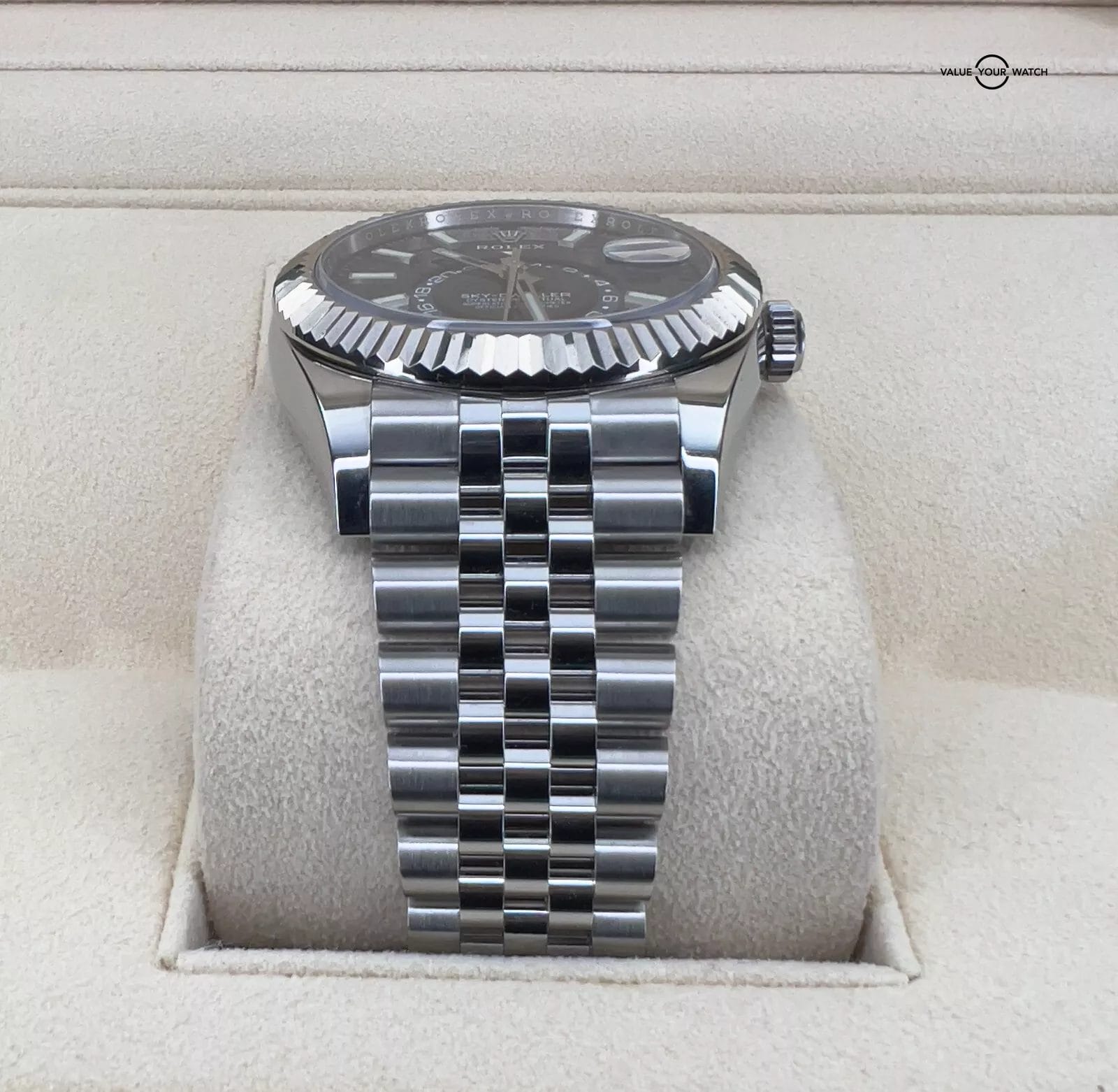 2023 Rolex Sky Dweller 336934 Fluted Bezel Blue Dial Jubilee 42mm Full Set - Image 8