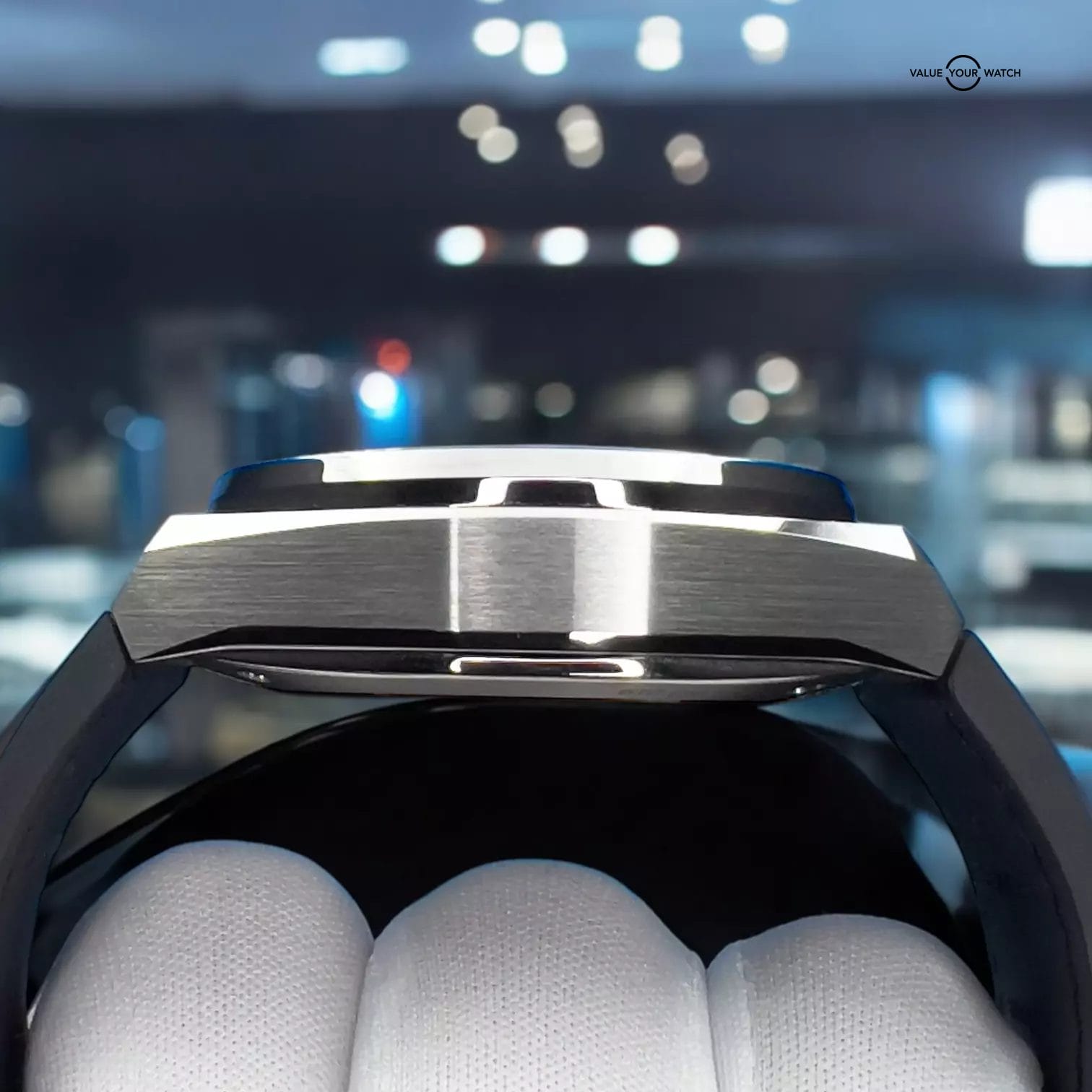 Zenith Defy 21 El Primero Titanium 44 mm 95.9000.9004/78.R582 New & Unworn - Image 7