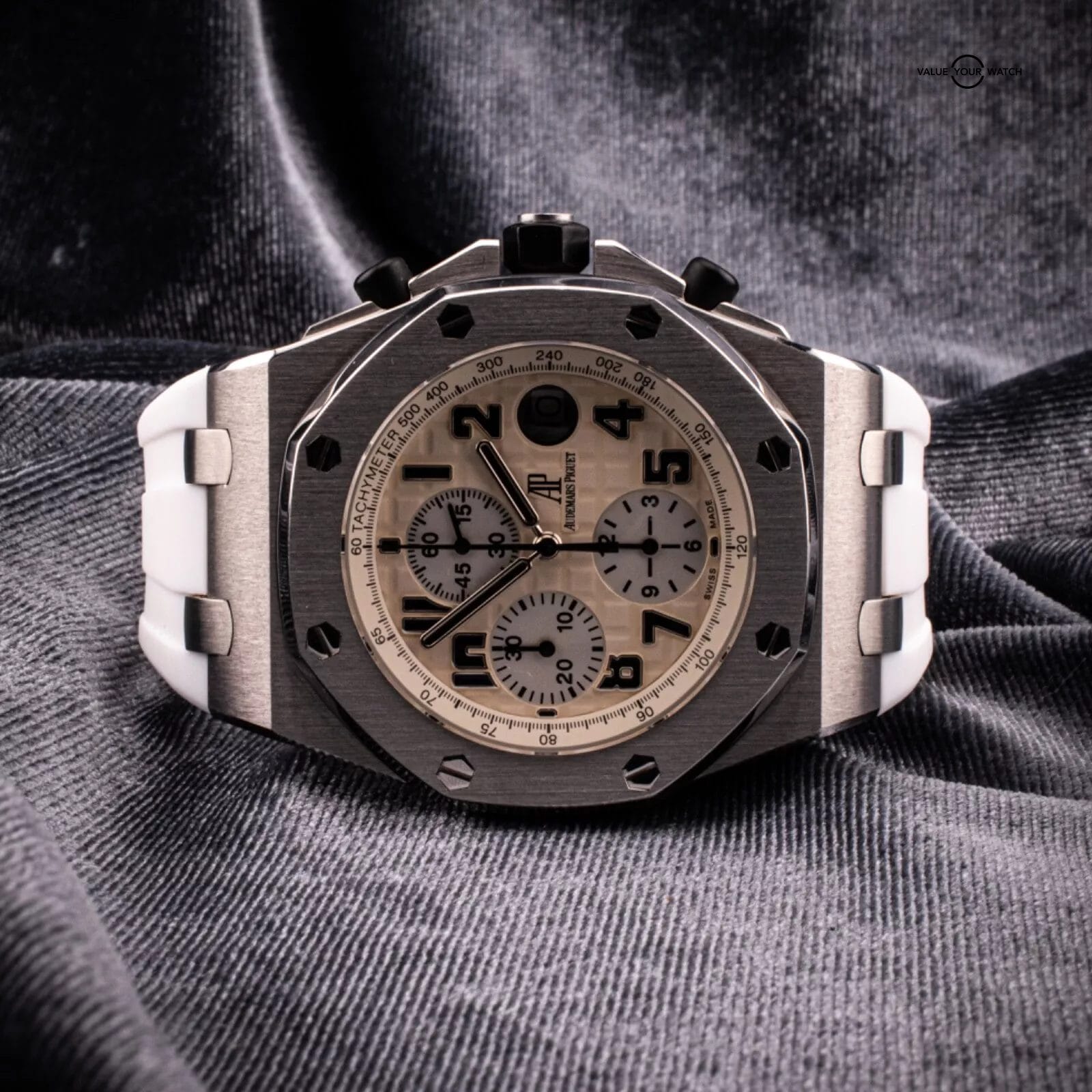 Audemars Piguet Royal Oak Offshore Safari, Ref. 26020ST (26020ST.OO.D091CR.01.A) - Image 11
