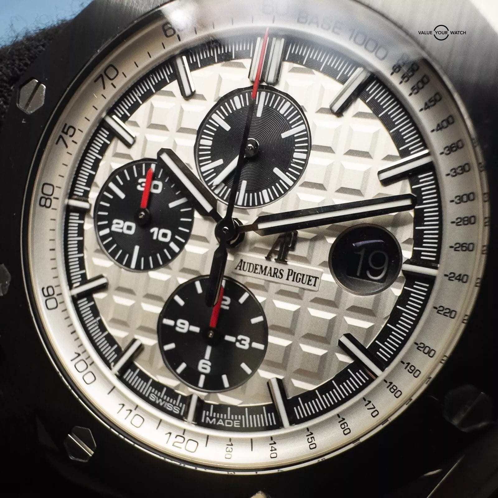 Audemars Piguet Royal Oak Offshore Ceramic Panda Full Set 26400SO.OO.A002CA.01 - Image 6