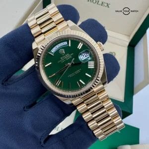 2022 MINT White Tag Original Green Roman Dial Rolex 18k Yellow Gold Day-Date 40