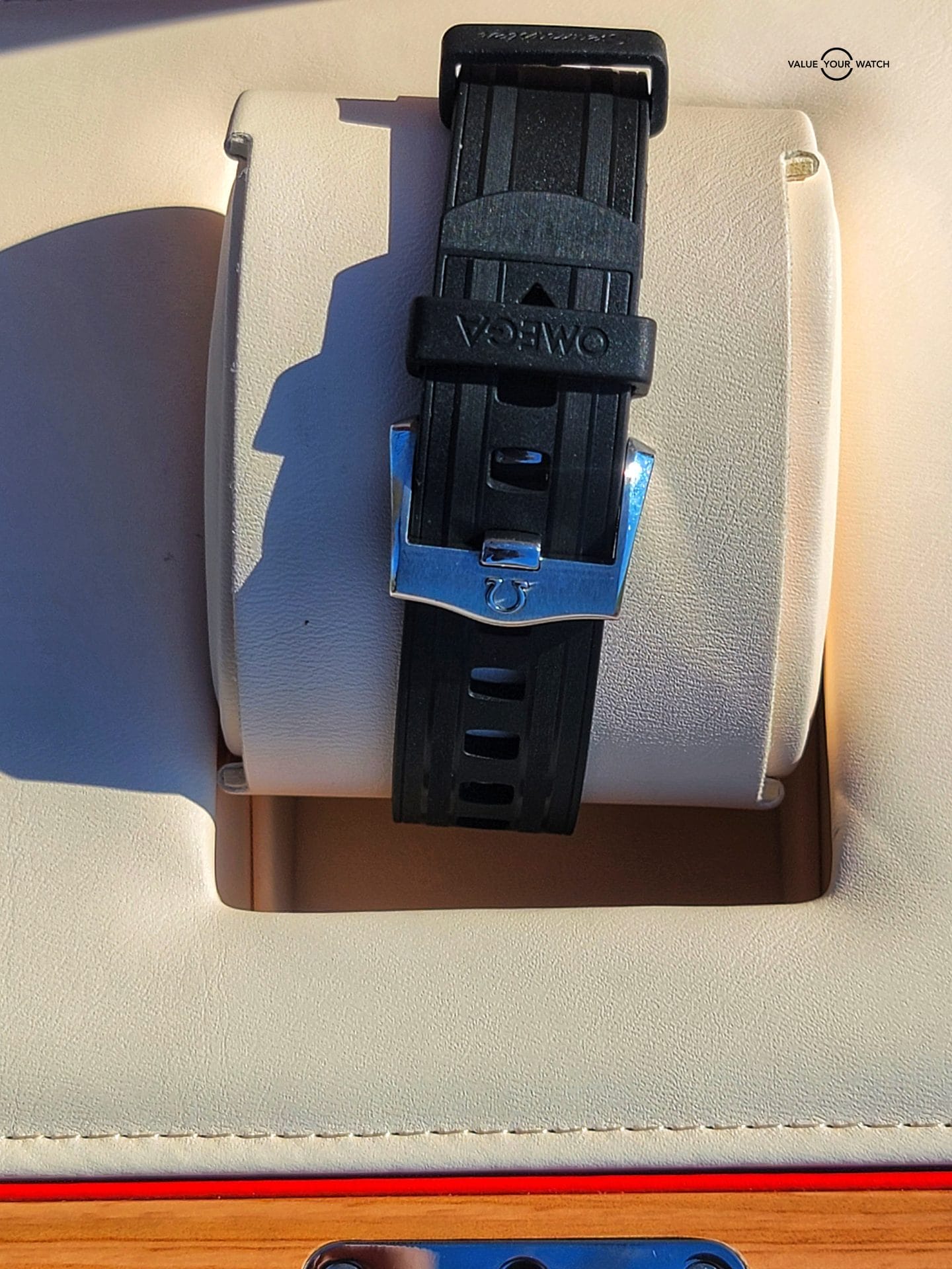 Omega Diver 300 meter Sedona Gold - Image 6