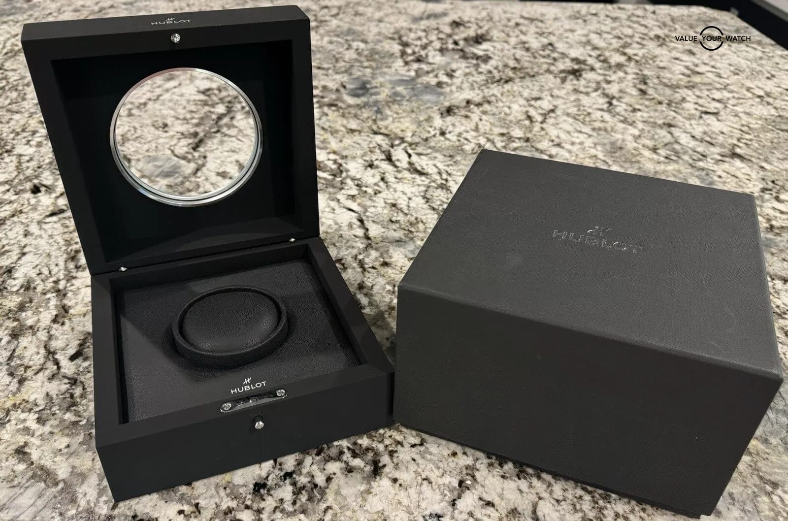 Hublot Big Bang Integrated Titanium 42mm $23K MSRP Box Papers 451.NX.1170.NX - Image 3