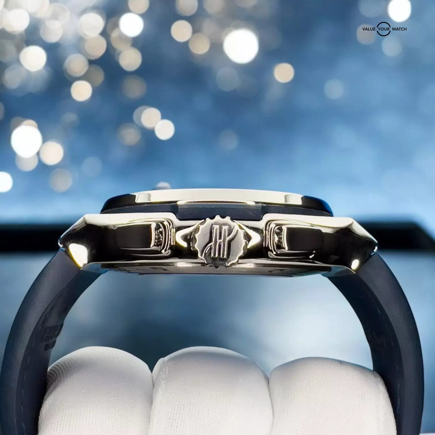 Hublot Classic Fusion Blue Sunray Chronograph Titanium - 521.NX.7170.LR Full Set - Image 9