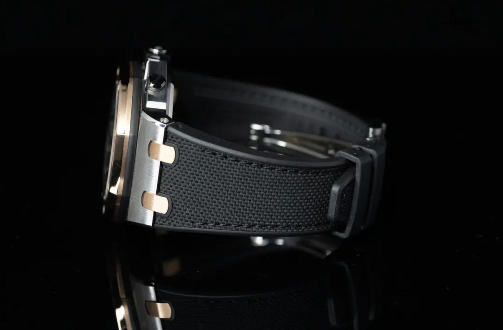 Audemars Piguet Royal Oak Offshore Chronograph / Blue / 42mm REF 26471SR - Image 7