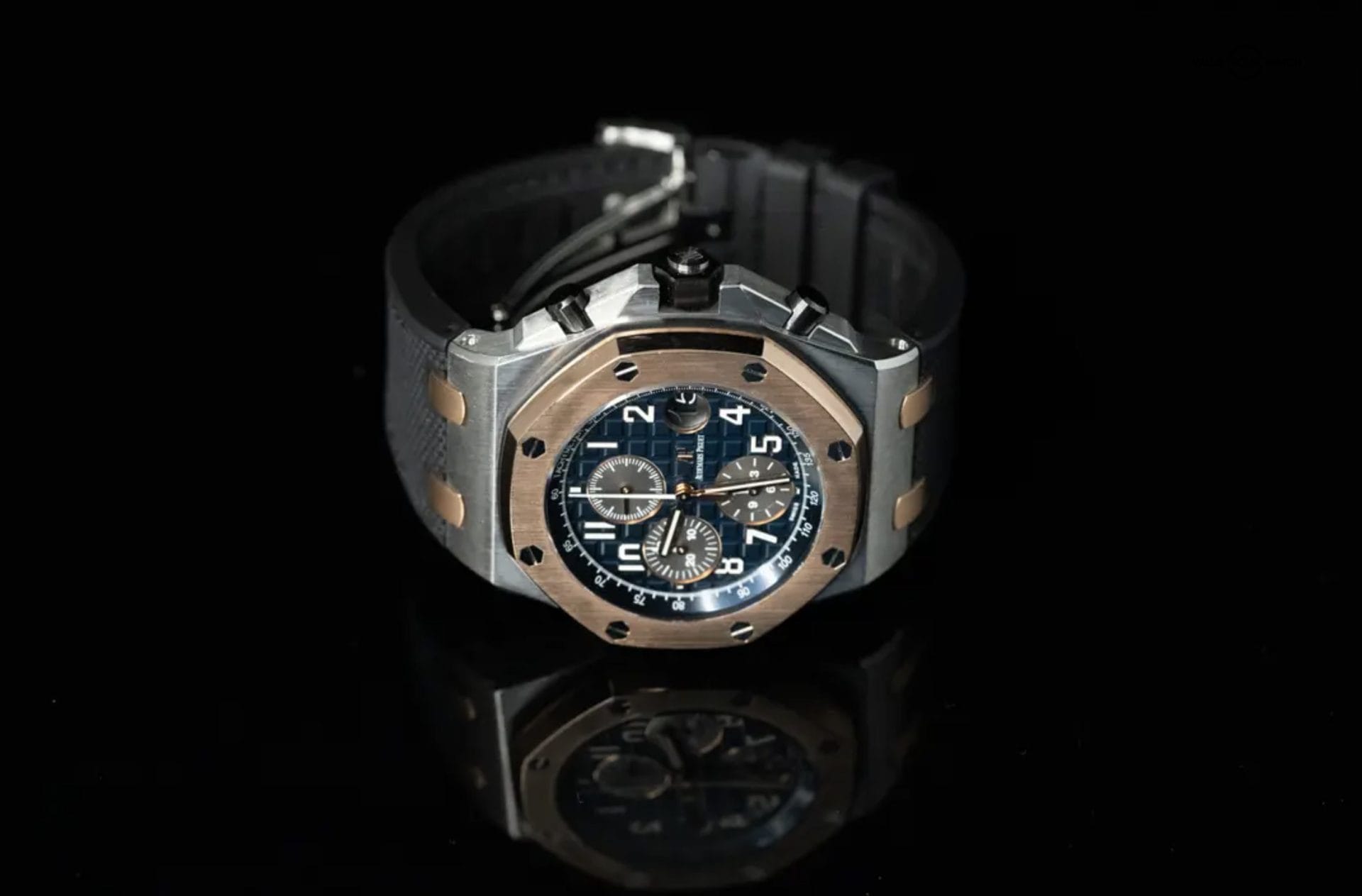 Audemars Piguet Royal Oak Offshore Chronograph / Blue / 42mm REF 26471SR - Image 8