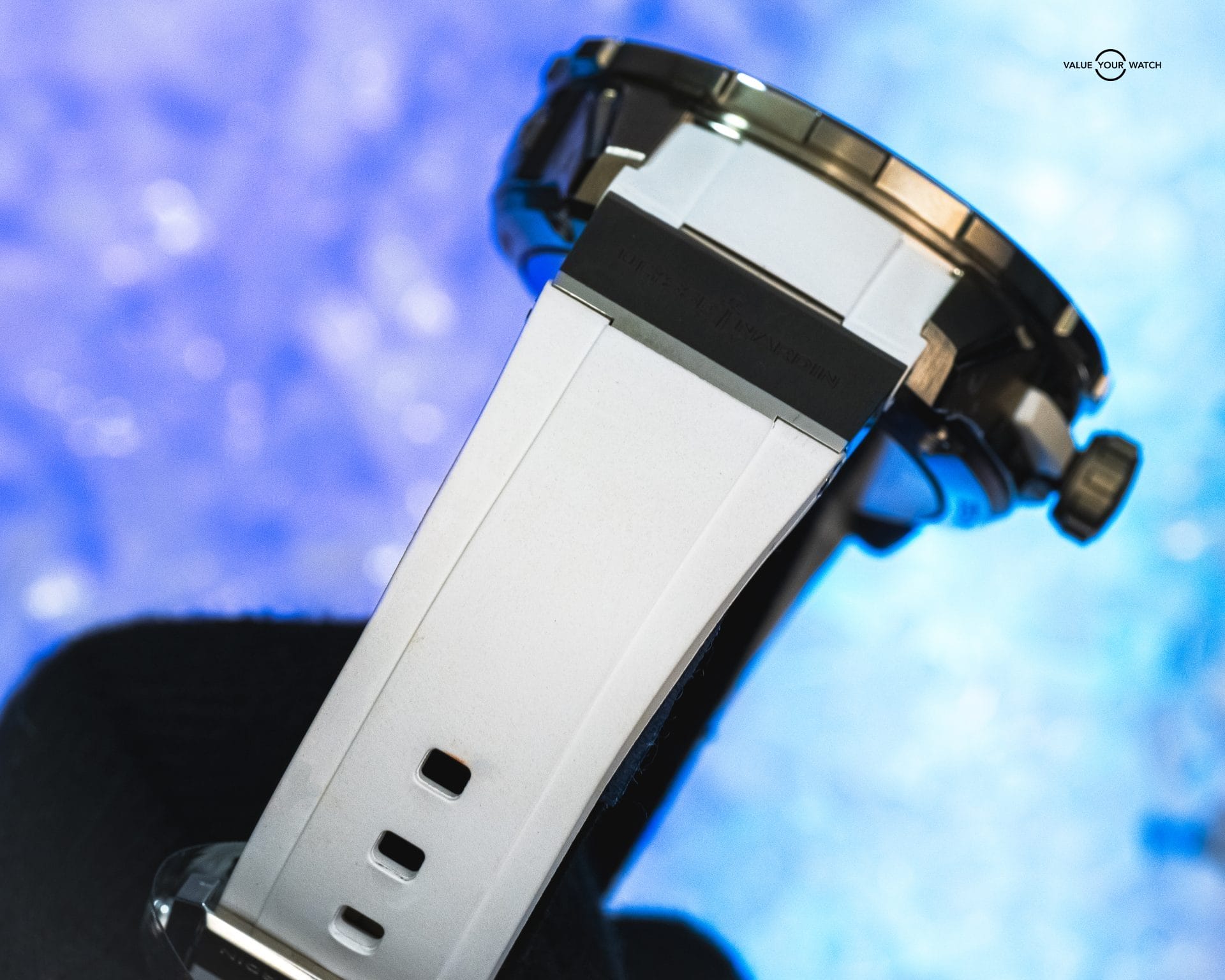 UNWORN Ulysse Nardin Diver X Skeleton White Watch – BOX & PAPERS – 3723-170-1A/3A - Image 6