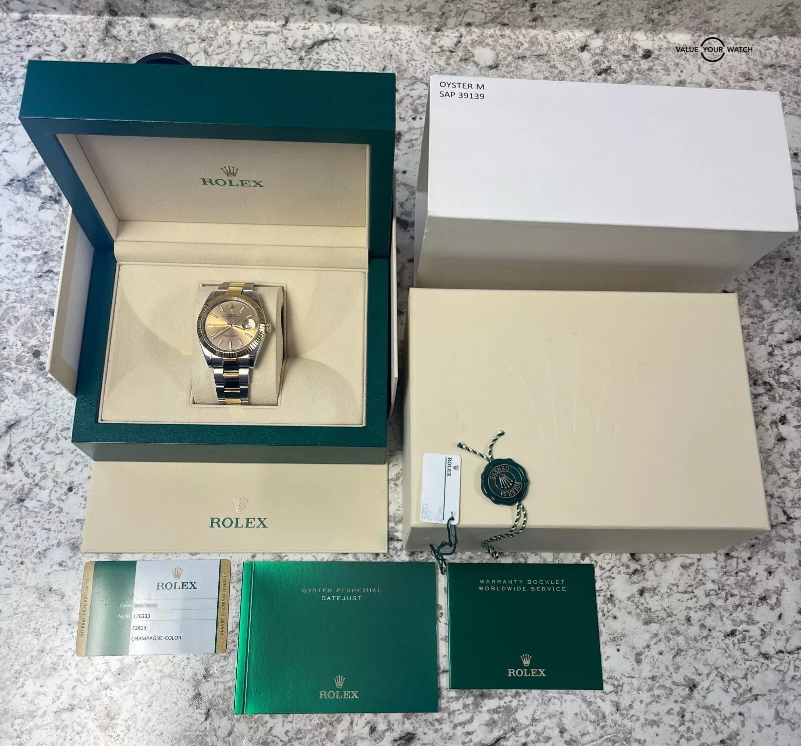 2019 Rolex Datejust 41 126333 Champagne Dial 18K Yellow Gold & Stainless Steel - Image 2