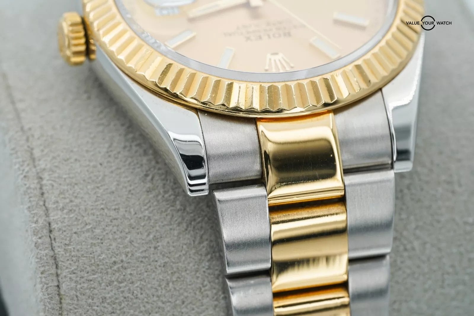 2019 Rolex Datejust 41 126333 Champagne Dial 18K Yellow Gold & Stainless Steel - Image 14