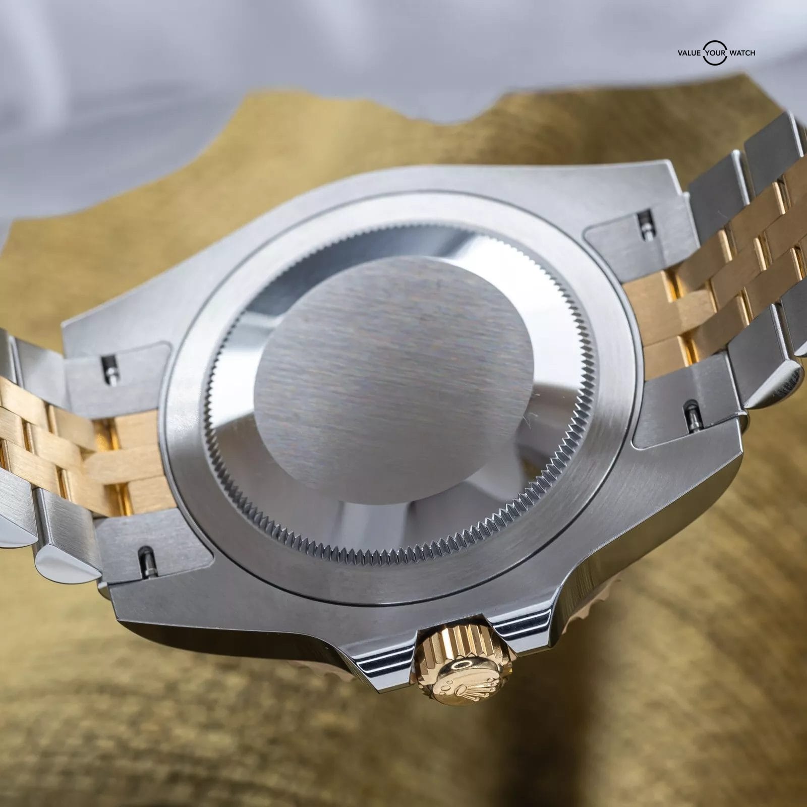 NEW 2024 Rolex GMT-Master II 40 Two-Tone Yellow Gold 126713GRNR Bumblebee - Image 9