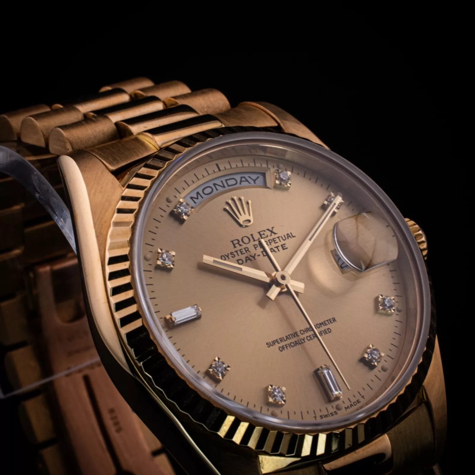 Rolex 18K Day-Date, Factory Diamond dial & President Bracelet, Ref. 18238 w/ Box - Image 9