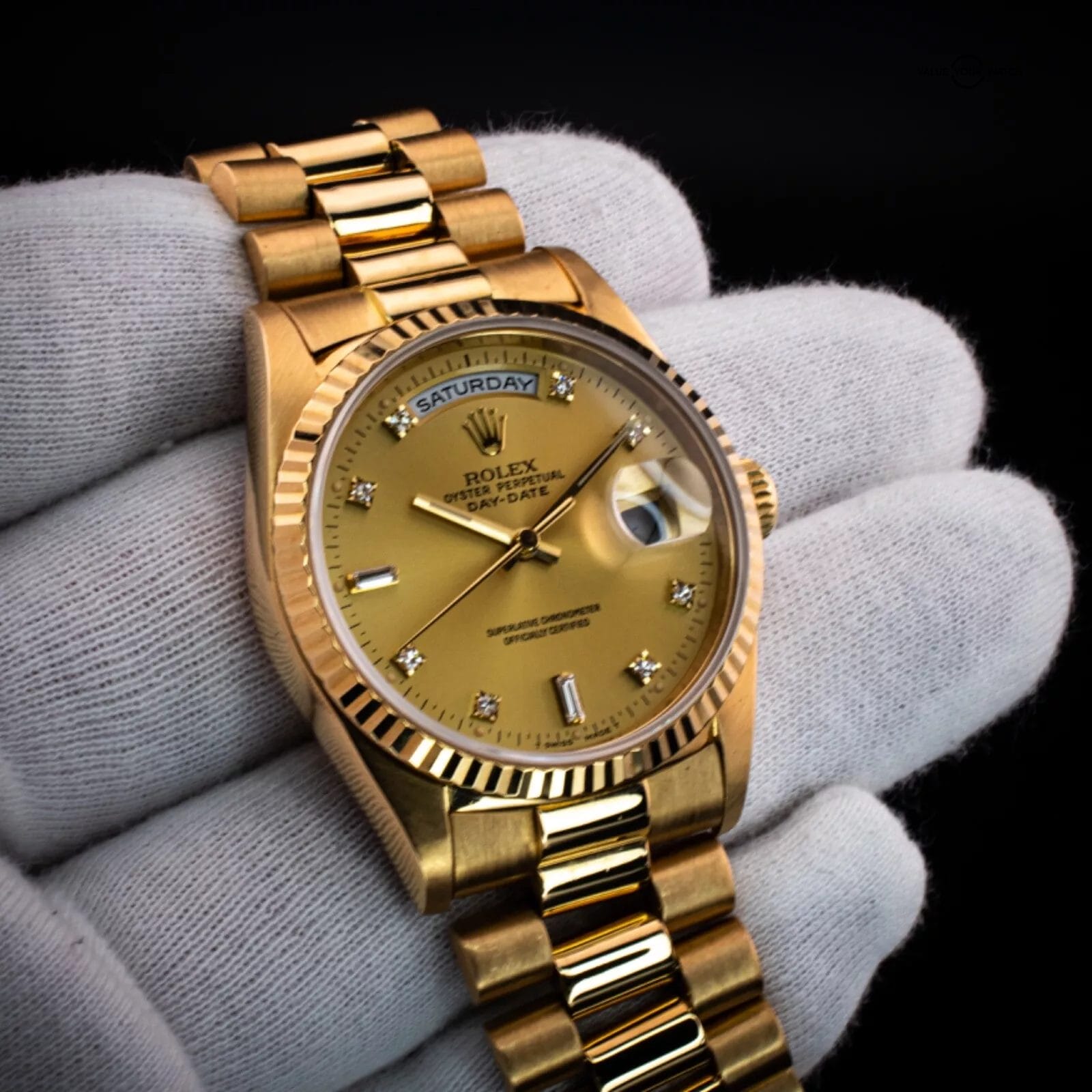 Rolex 18K Day-Date, Factory Diamond dial & President Bracelet, Ref. 18238 w/ Box - Image 11