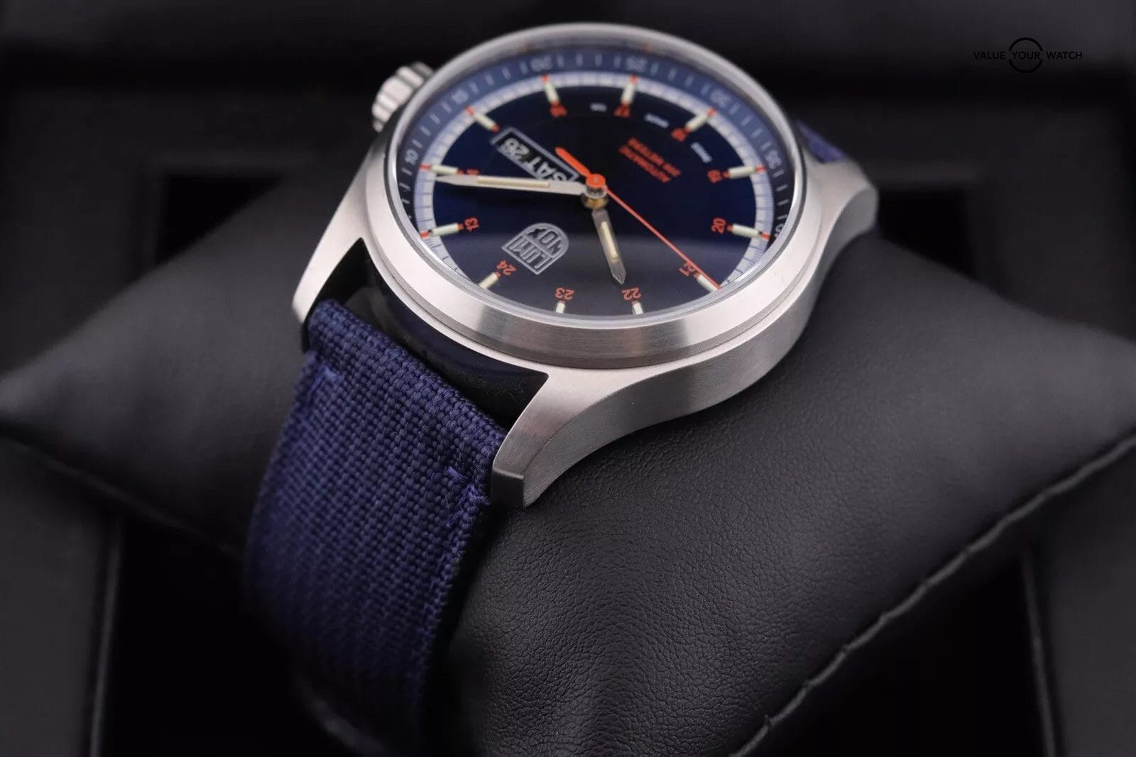 Men's Luminox Atacama Field Automatic Steel Swiss Watch 1903 - Image 10