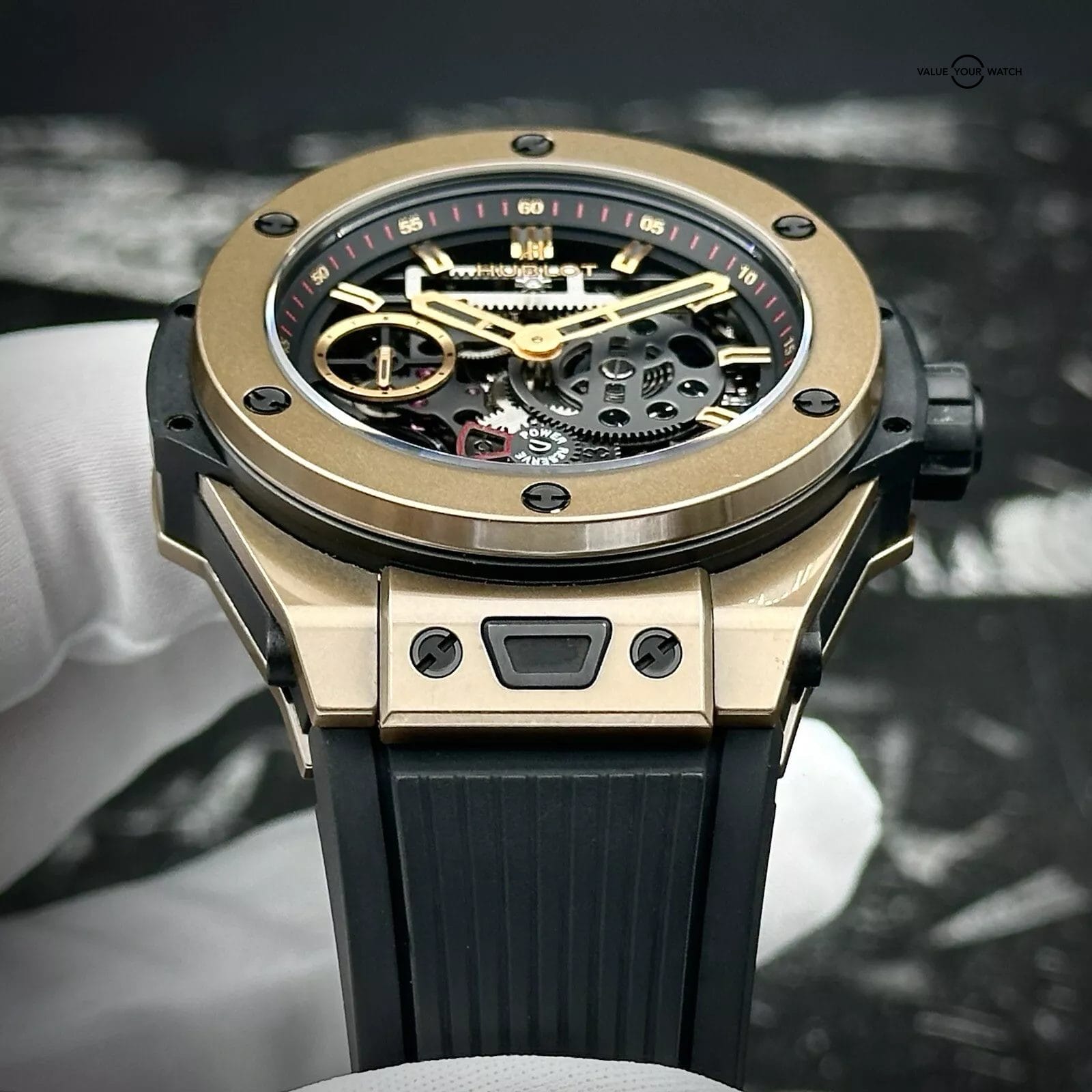 Hublot Big Bang Meca-10 Magic Gold 414.MX.1138.RX 44mm Ceramic Gold Skeleton - Image 10