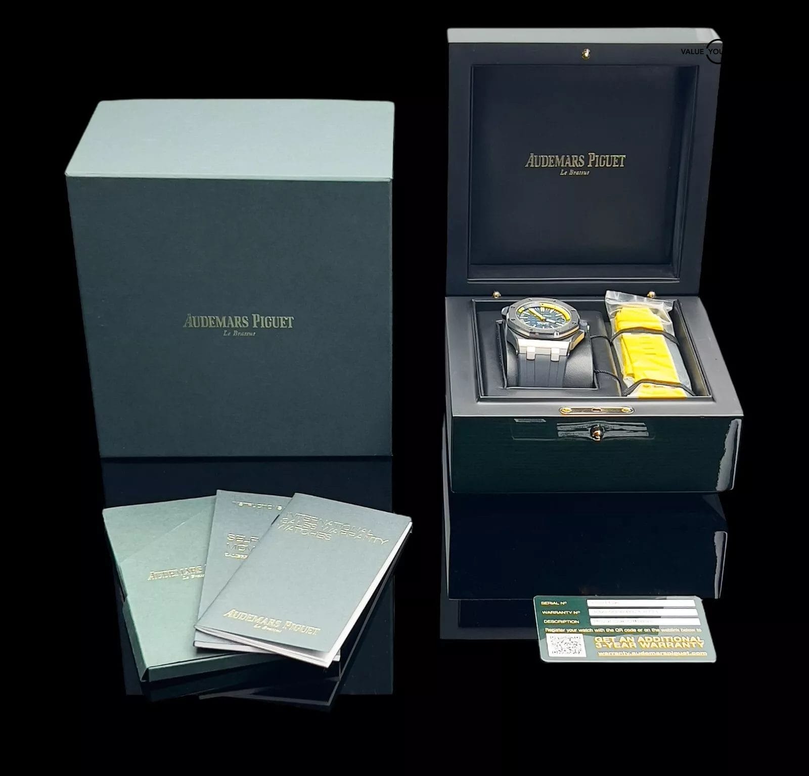 Audemars Piguet Royal Oak Offshore Diver 15710ST.OO.A027CA.01 Full Set/Mint - Image 3