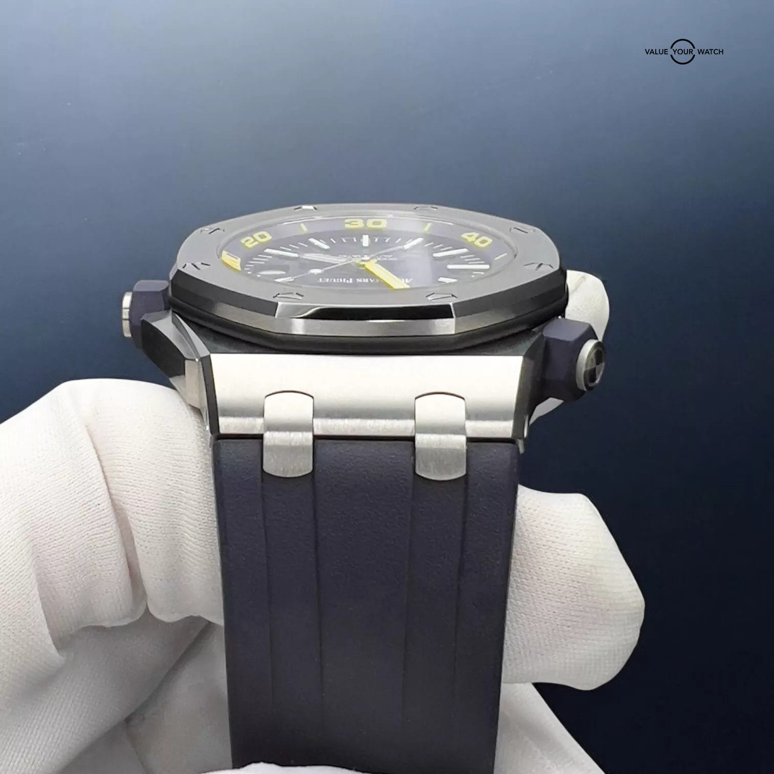 Audemars Piguet Royal Oak Offshore Diver 15710ST.OO.A027CA.01 Full Set/Mint - Image 8