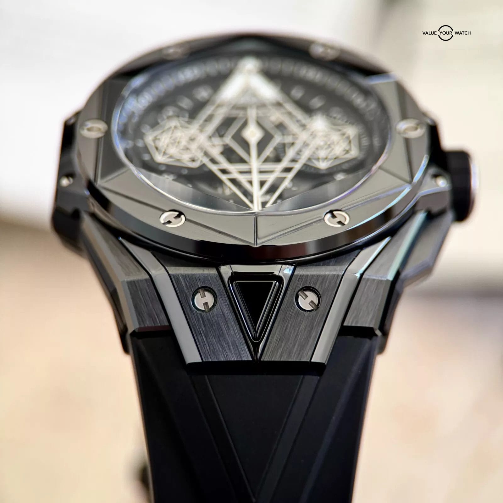 Hublot Big Bang Unico Sang Bleu II Black Magic - Full Set - Warranty till 2026 - Image 10