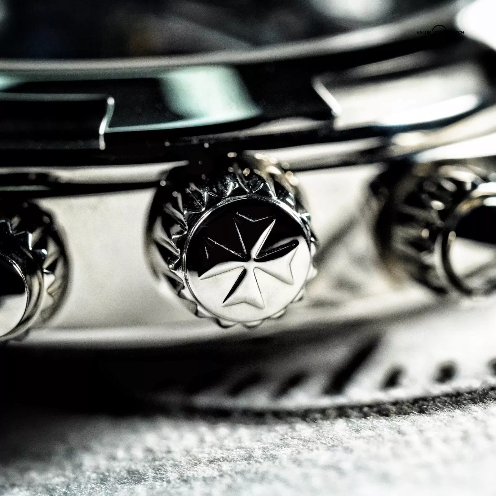 Vacheron Constantin Overseas Blue dial BNIB complete set - 5500V/110A-B148 - Image 7