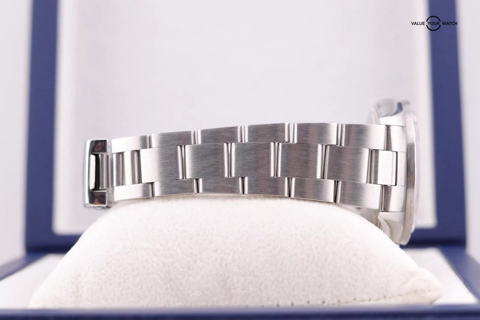 ROLEX Air king 14010 Engine Turned Bezel black Dial With CPO Card - Image 15