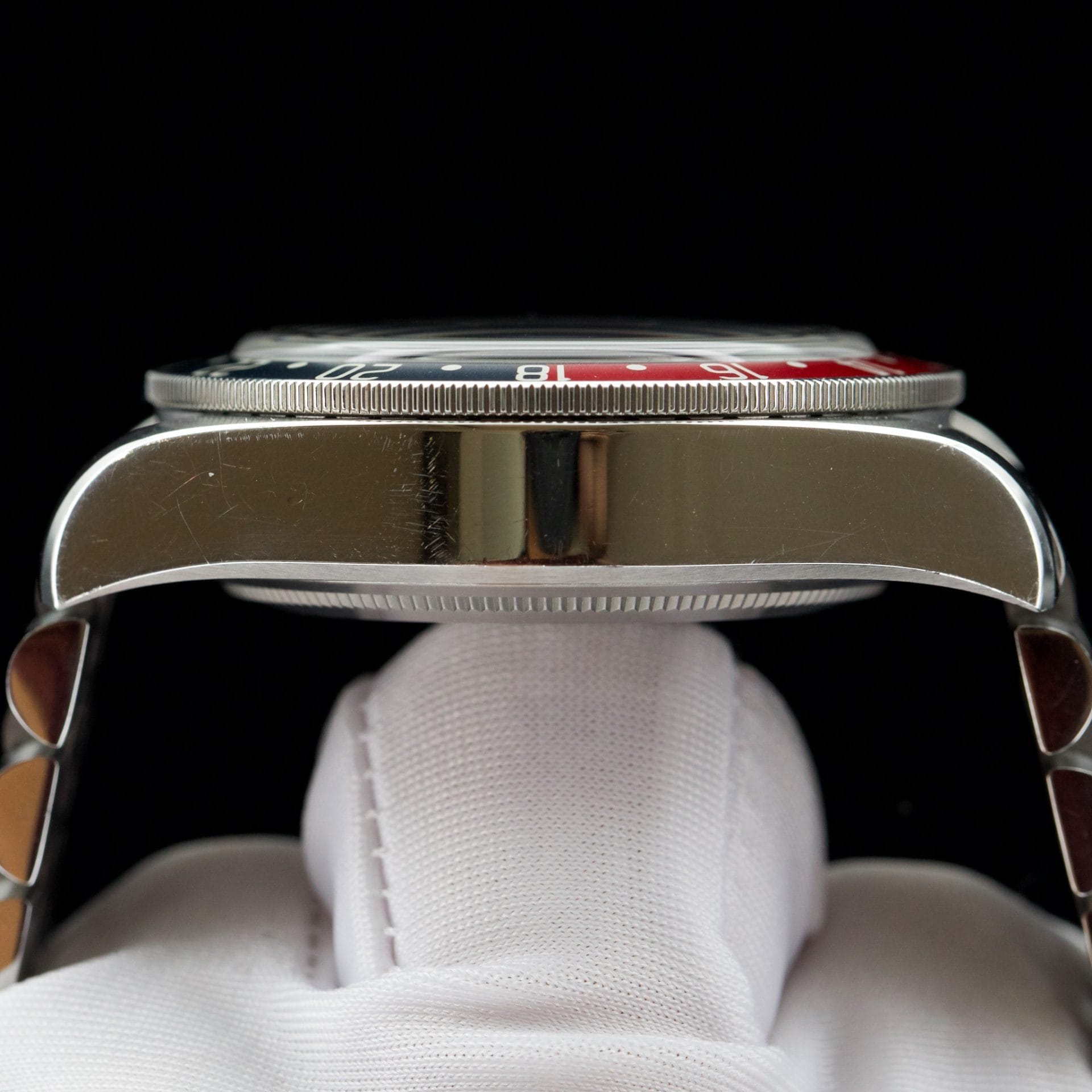 TUDOR BLACK BAY GMT “PEPSI” - Image 5