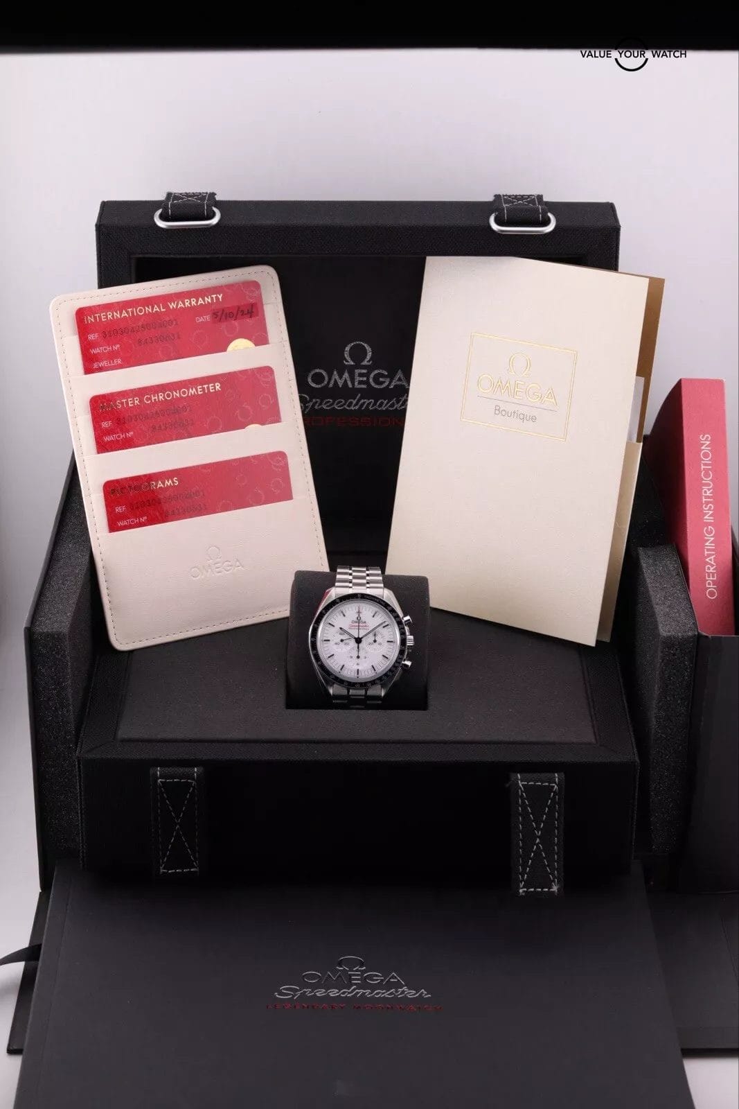 OMEGA Speedmaster Moonwatch Professional White 310.30.42.50.04.001 | 2024 Set - Image 2