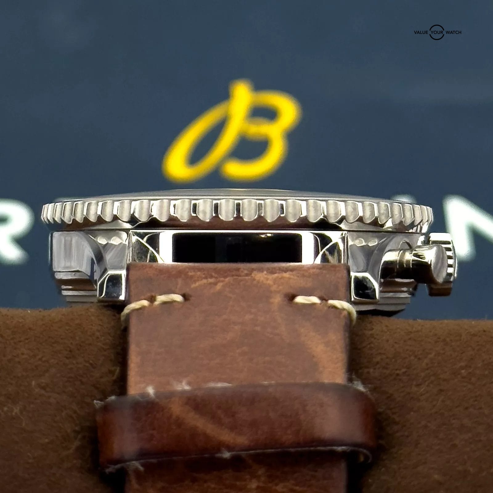 Breitling Navitimer B01 Chrono 43MM TWA Edition White Dial Leather AB01219A1G1X1 - Image 7
