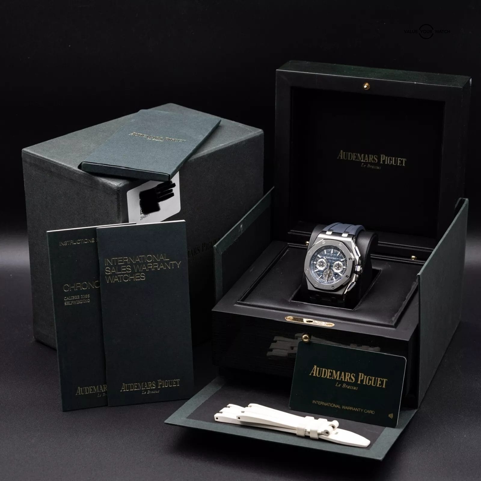 Audemars Piguet Royal Oak Offshore Chronograph 42mm Blue AP 26480ti Full Set - Image 5